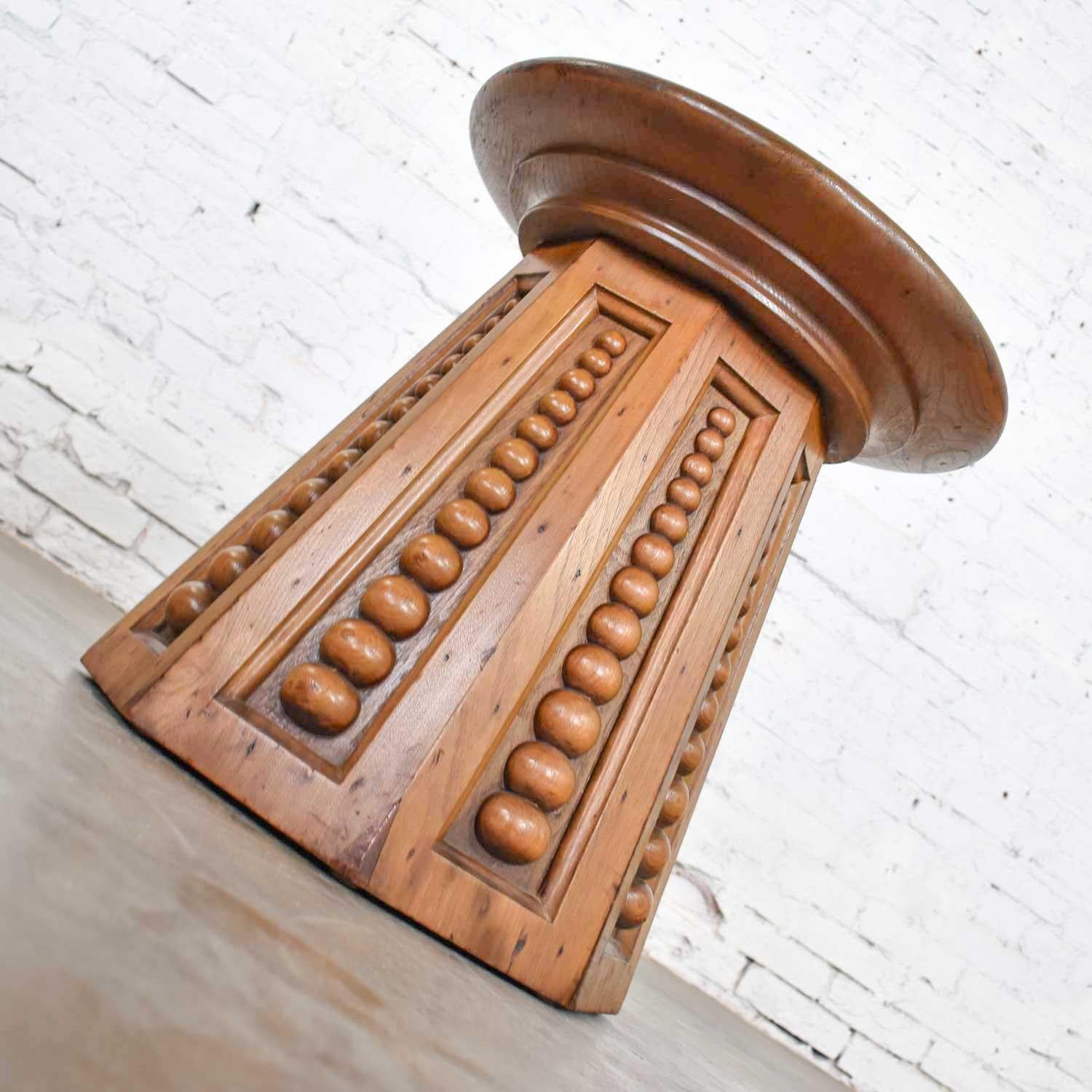 Art Deco Art Nouveau Arts & Craft Conical Side Table Round Top Octagon Base In Good Condition In Topeka, KS