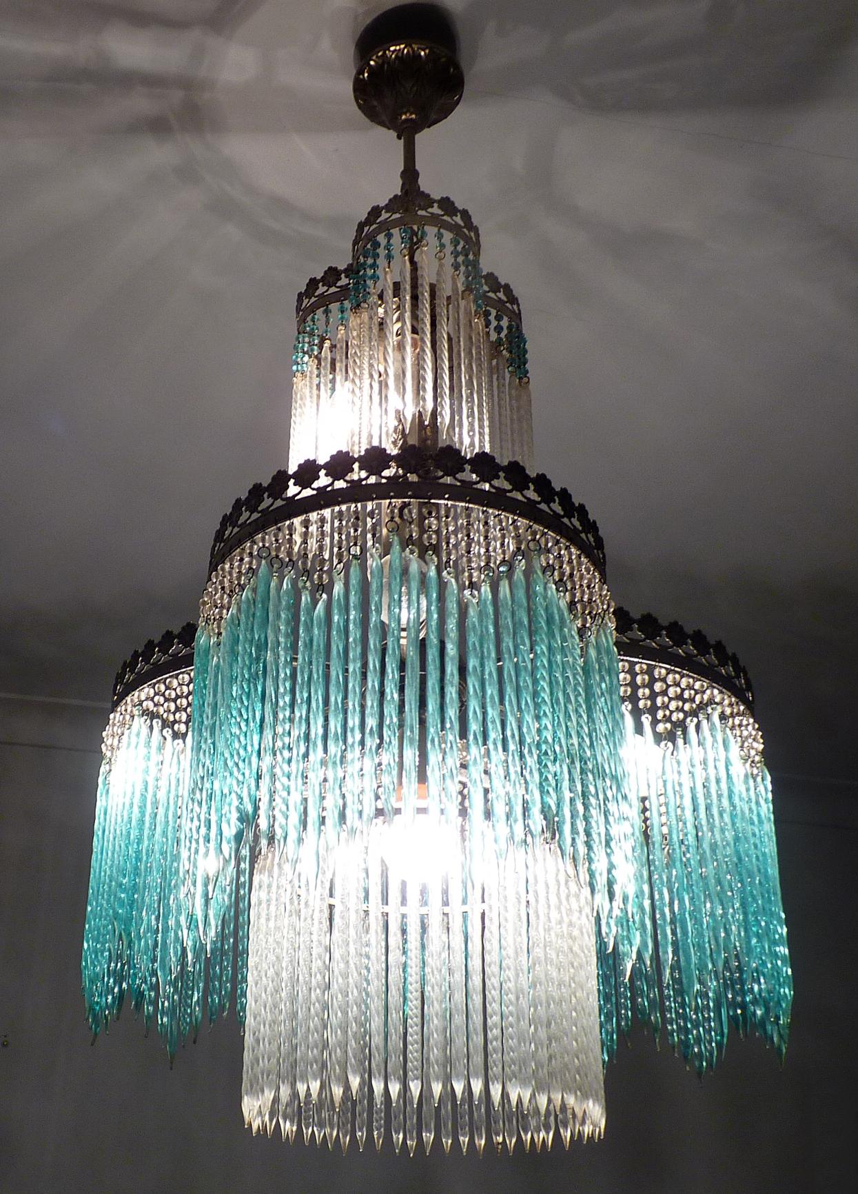Art Deco Art Nouveau Blue Crystal Glass Bead Fringe Hollywood Regency Chandelier In Excellent Condition In Coimbra, PT