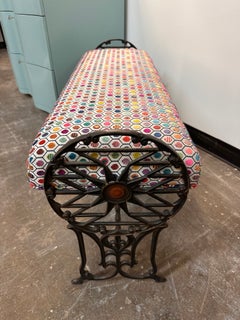 Panchina in ghisa Art Déco / Art Nouveau rivestita in velluto Pelangi