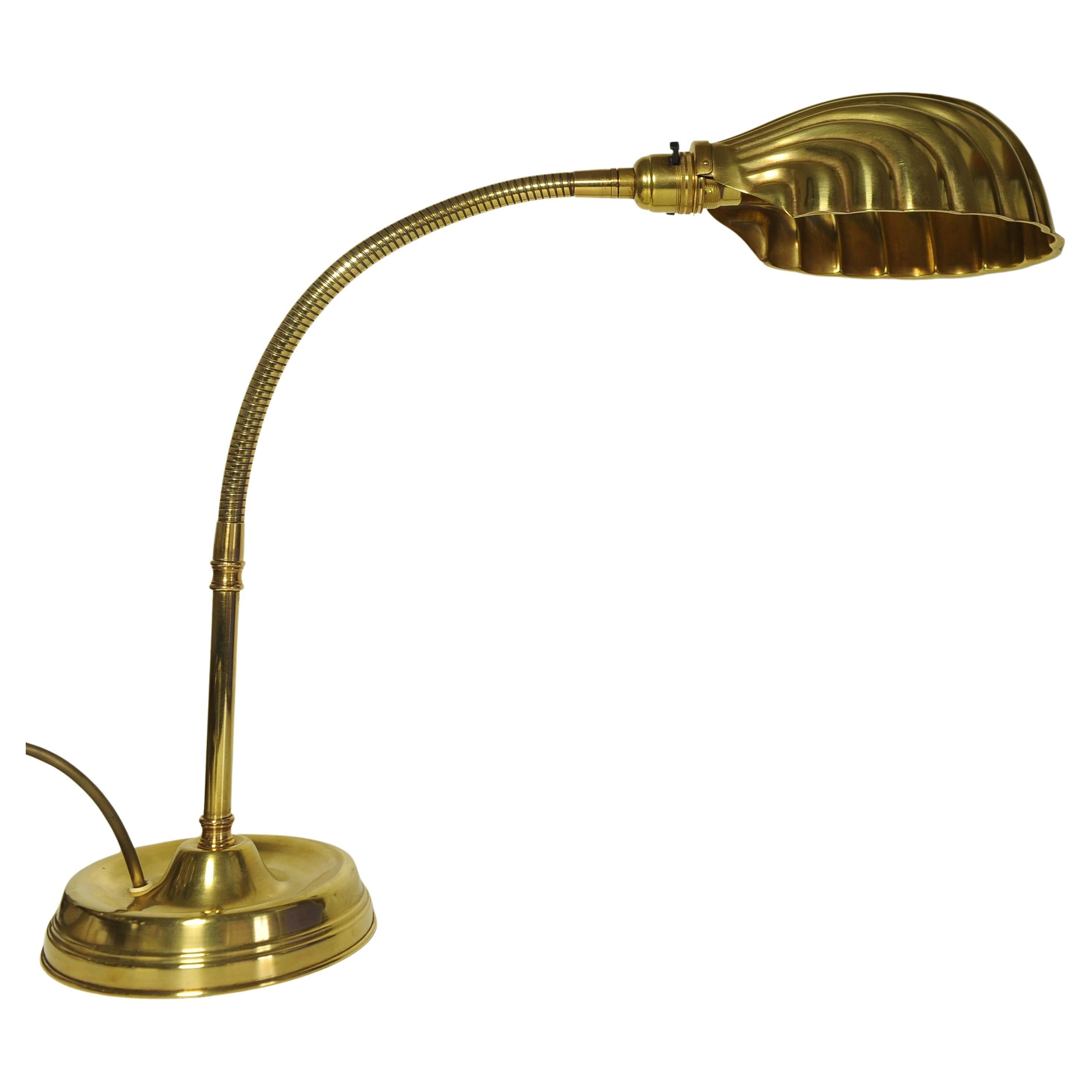 Art Deco Articulated Brass Gooseneck Desk Lamp with Decorated Shell Shade, 1920s In Good Condition For Sale In Reading, Berkshire