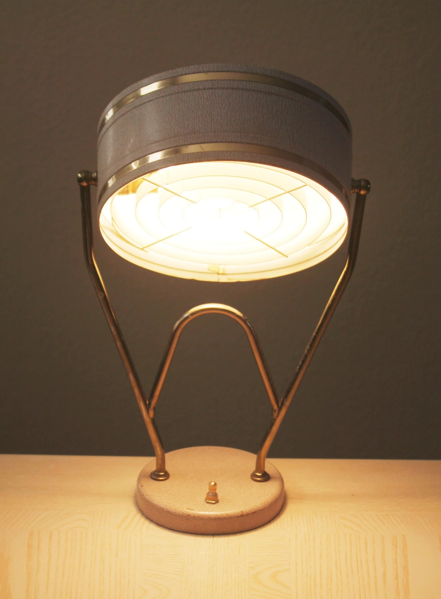 American Art Deco Articulating Desk Lamp. 1939 NYWF Rare Simulated Metal Leather For Sale