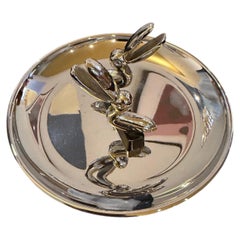 Art Deco Ashtray Catch it all Bowl 2 Sculptural Birds on Bakelite Bar Chrome