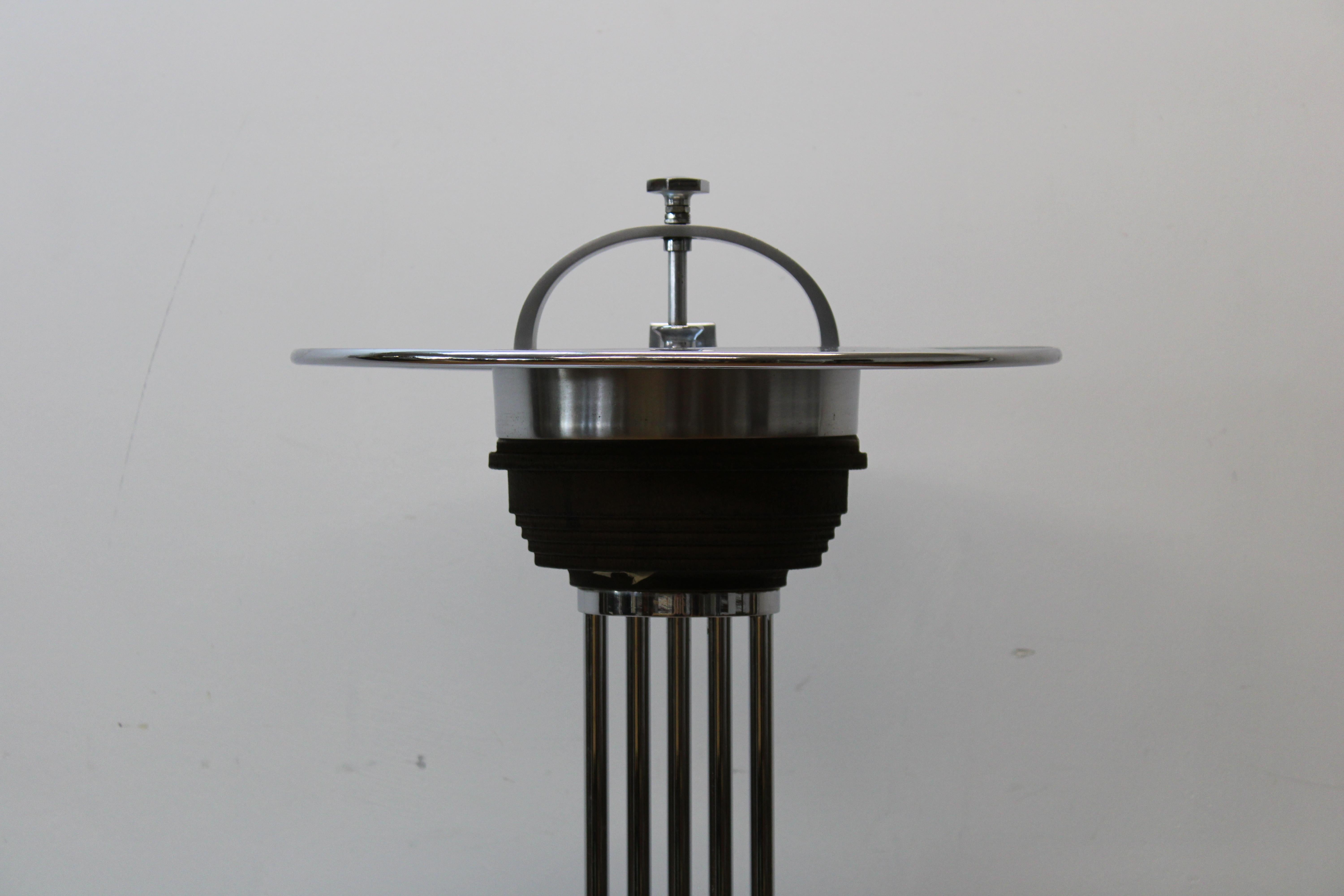 20th Century Art Deco Ashtray / Cocktail Smoker Stand Designed By W.J Campbell