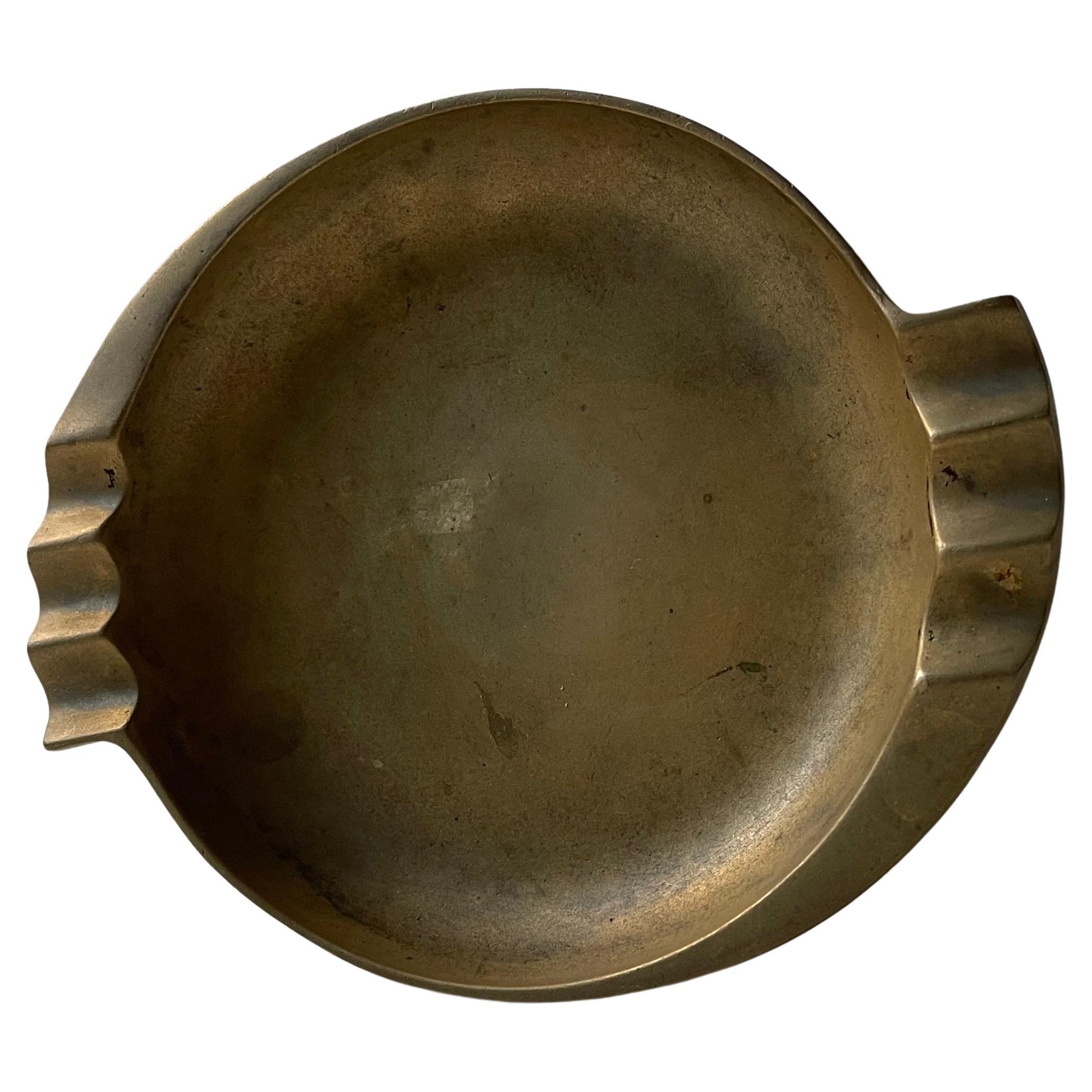 Art Deco Ashtray in Bronze By Cawa, 1930s For Sale