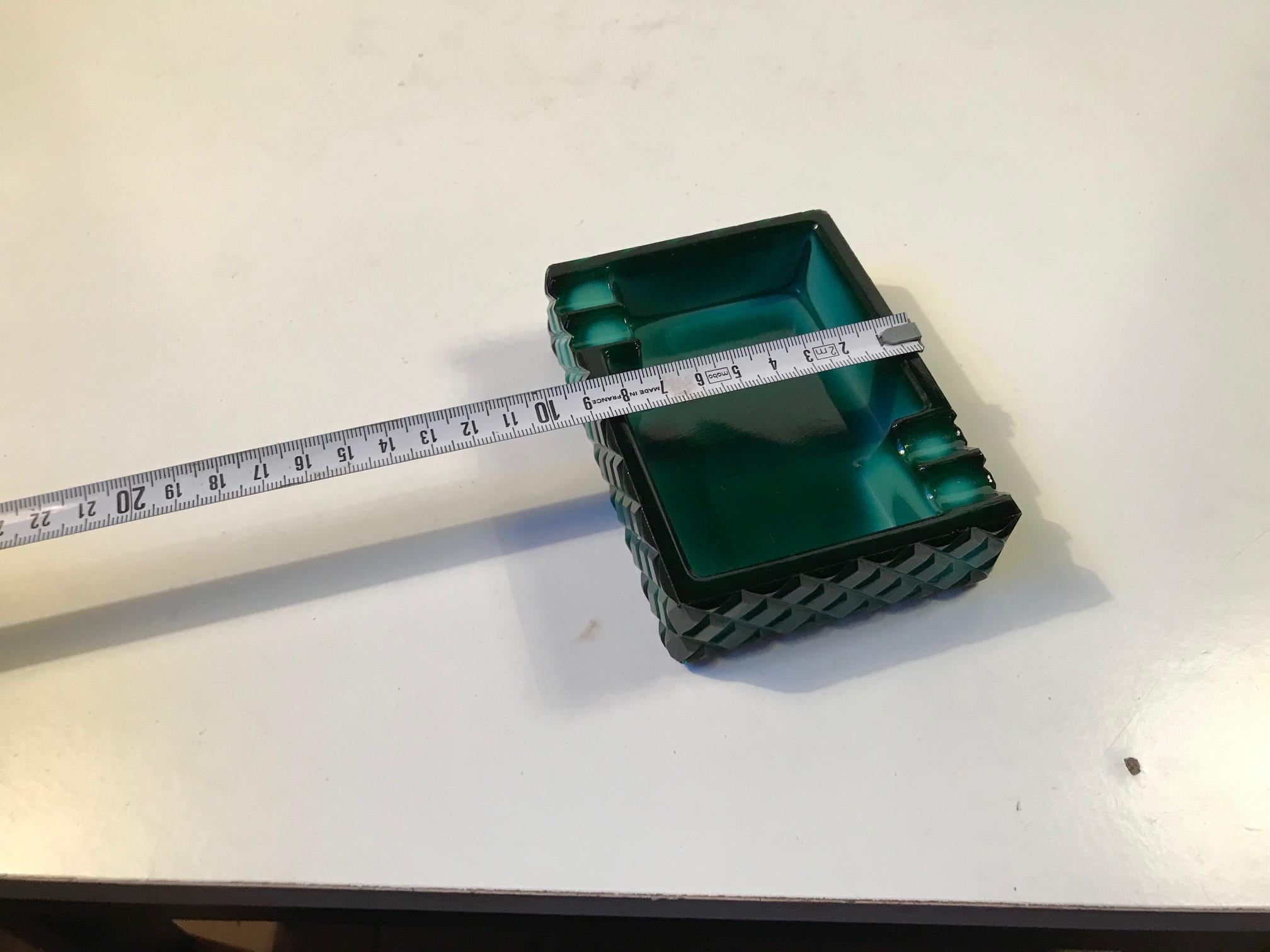 Art Deco Ashtray in Malachite Glass, Bohemia, 1930s 2