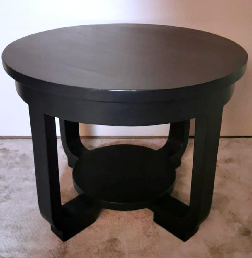 Art Deco Austrian Black Round Coffee Table In Good Condition In Prato, Tuscany