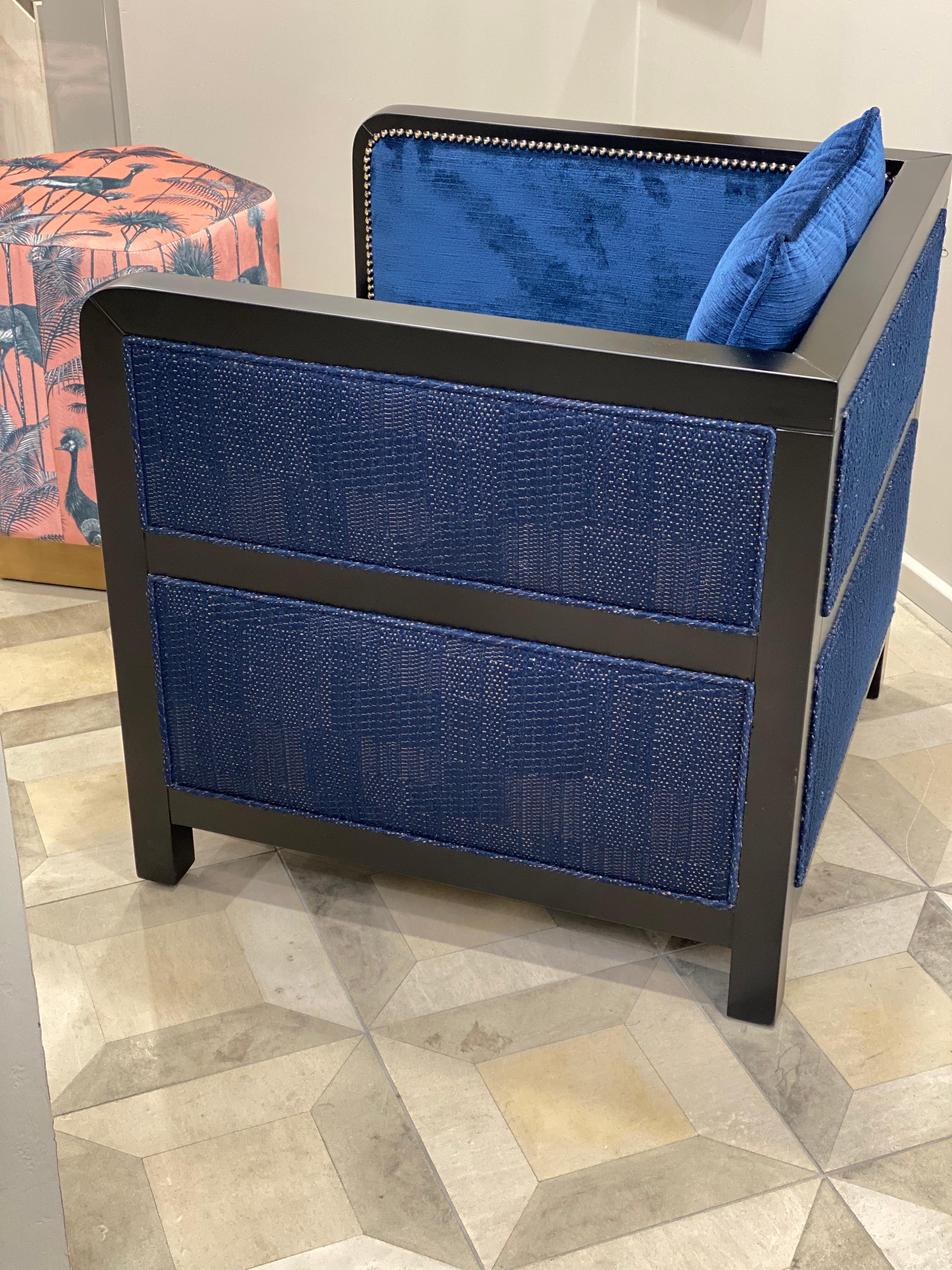 Bacco Deconstructed Armchair in Black Ebony Finish Upholstered w Velvet For Sale 3