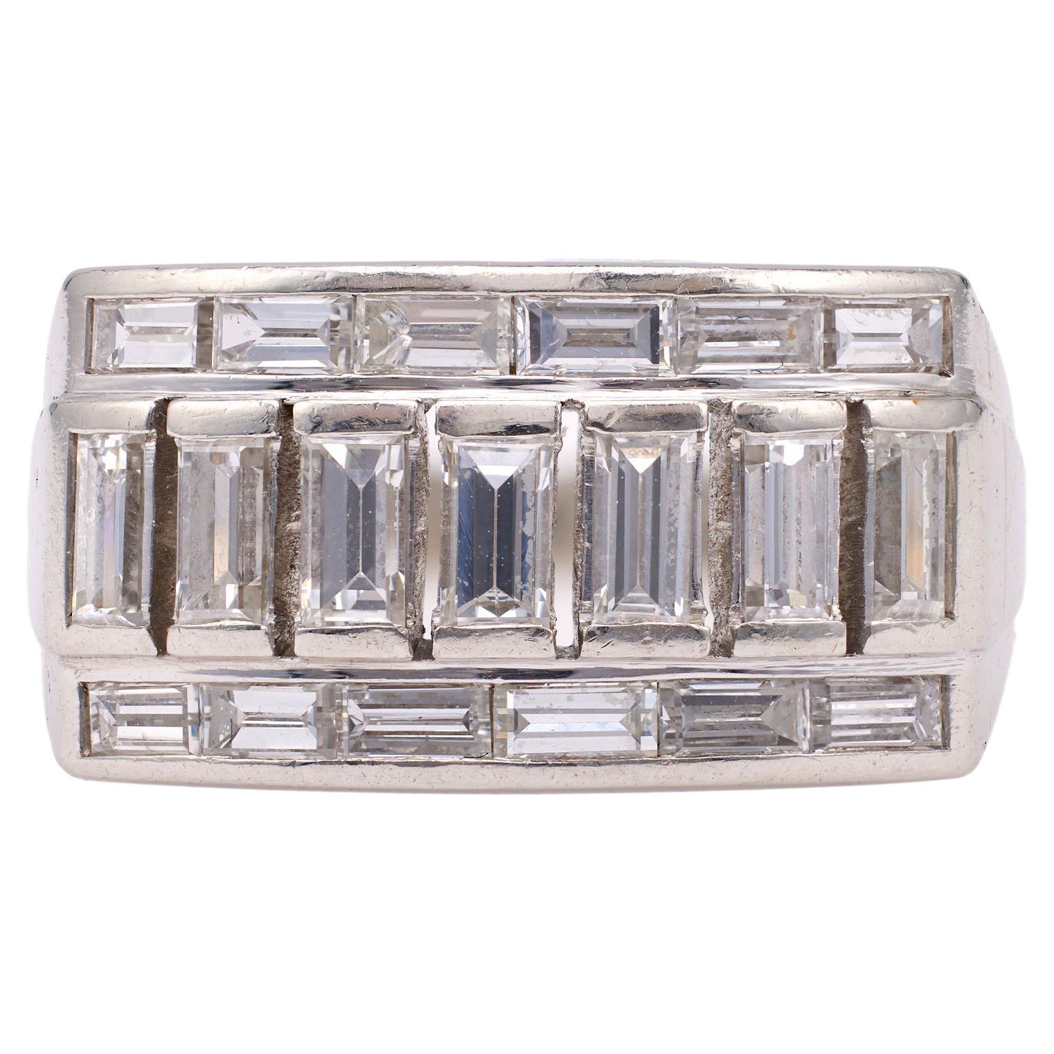 Art Deco Baguette Cut Diamond Platinum Ring For Sale