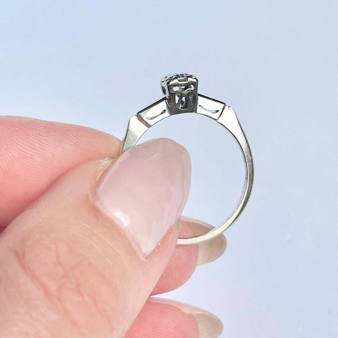 Art Deco Baguette-Diamant und 14 Karat Weißgold Solitär-Ring  (Baguetteschliff) im Angebot