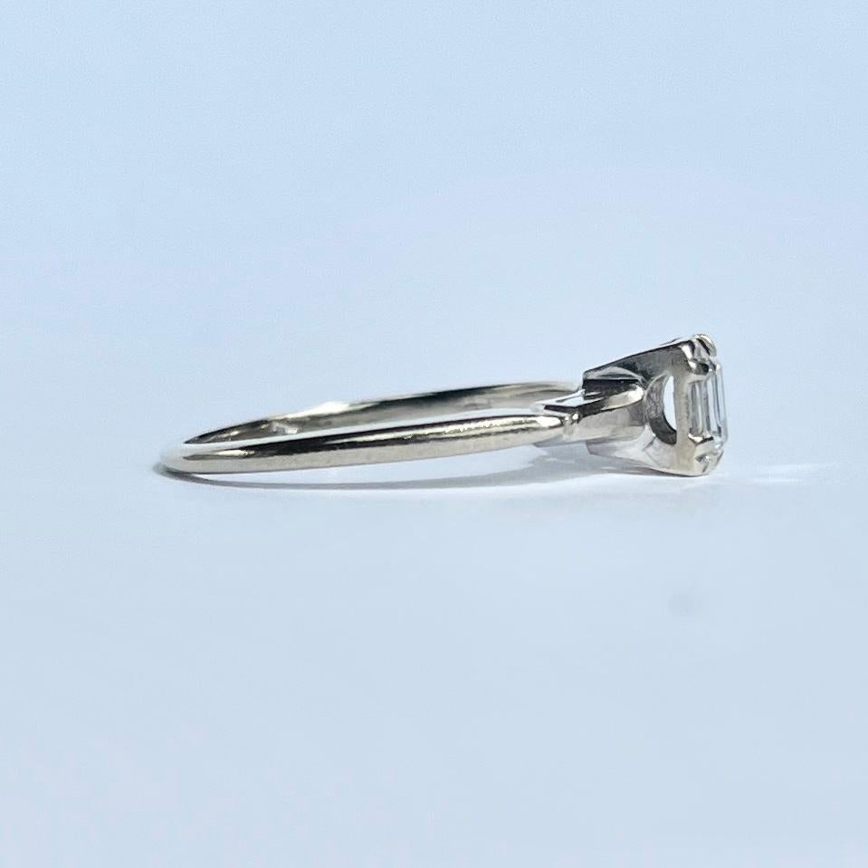 Art Deco Baguette Diamond and 14 Carat White Gold Solitaire Ring  For Sale 1