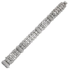 Antique Art Deco GAL Certified 24.5 Carat Baguette Round Diamond Platinum Bracelet