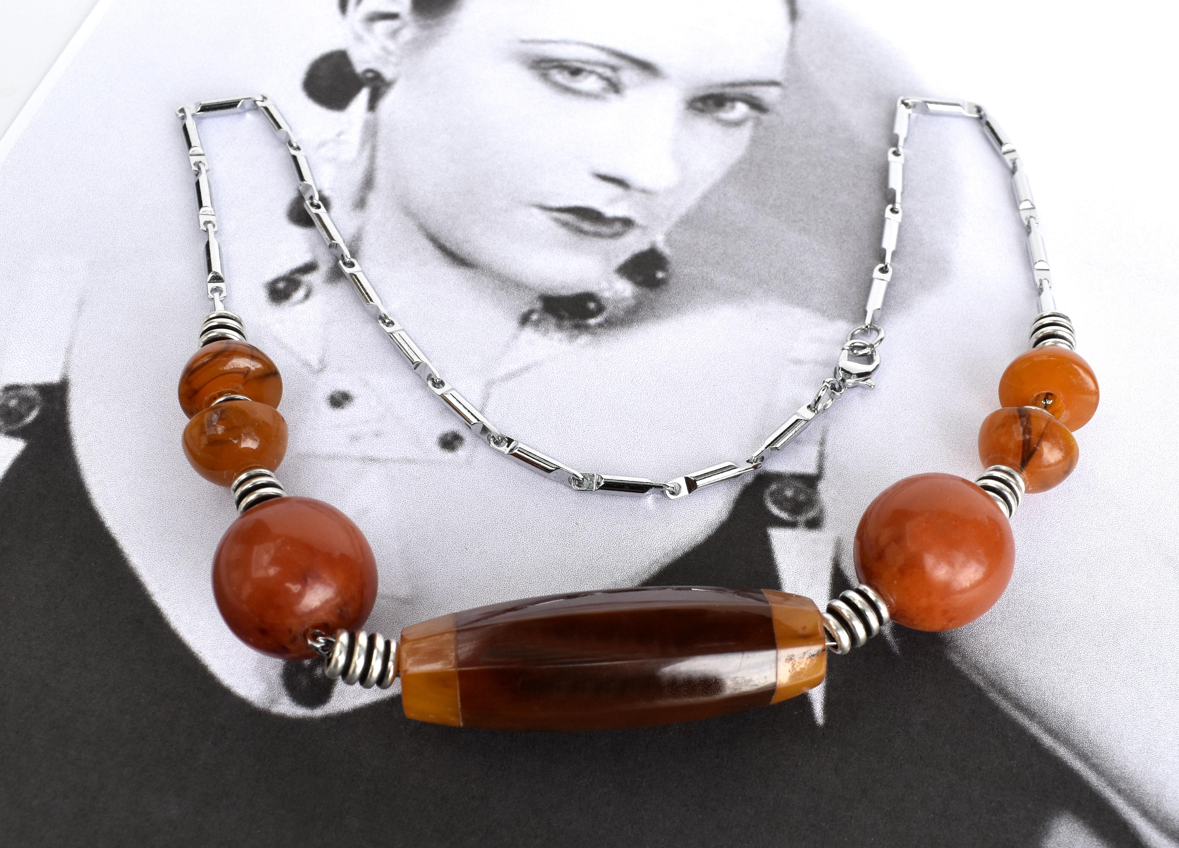 Art Deco Bakelite and Chrome Necklace, C1930 For Sale 1