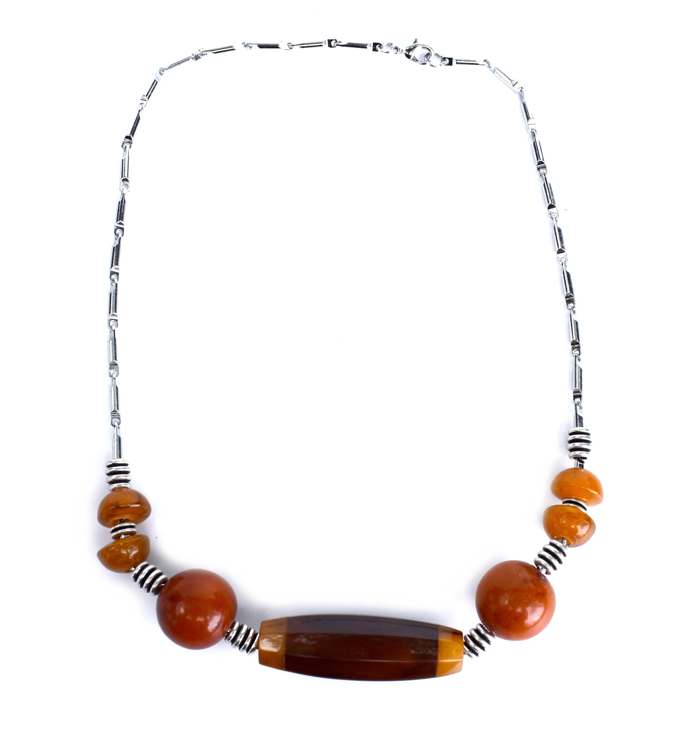 Art Deco Bakelite and Chrome Necklace, C1930 For Sale 2