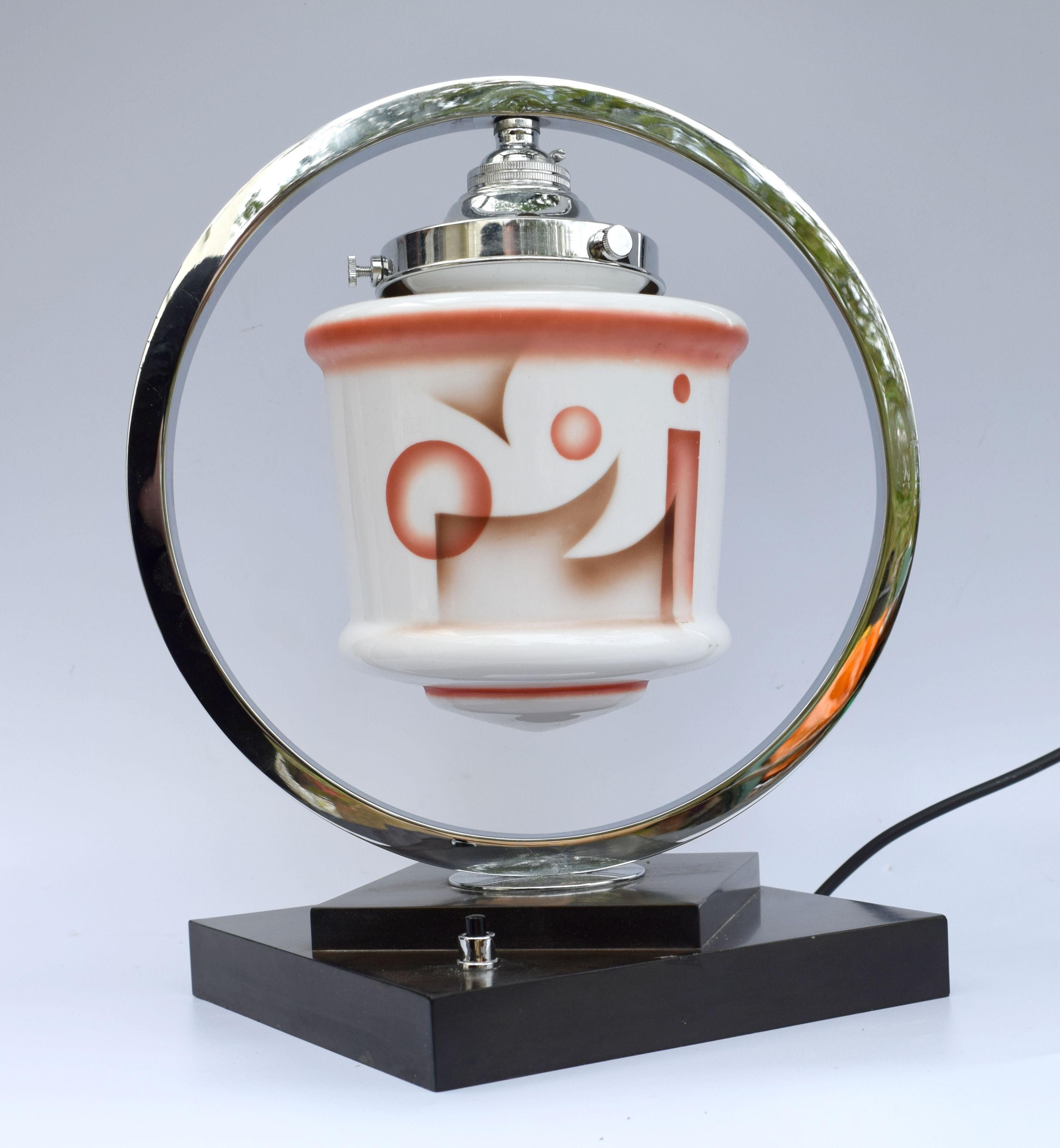 Lampe de bureau Art Déco en bakélite et chrome, vers 1930 en vente 1