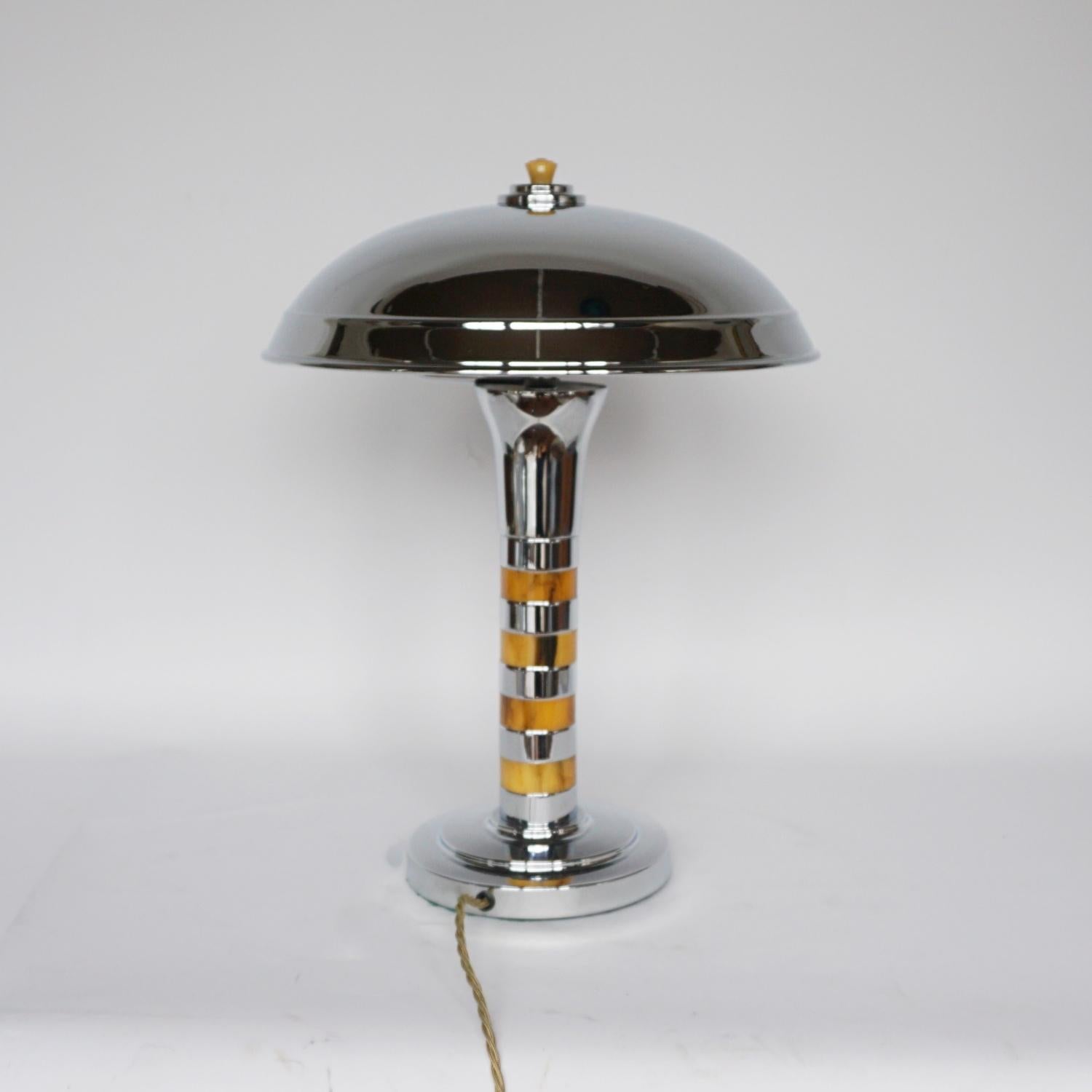 English Art Deco Bakelite and Chromed Metal Dome Lamp For Sale