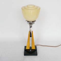 Art Deco Bakelite and Chromed Metal Table Lamp