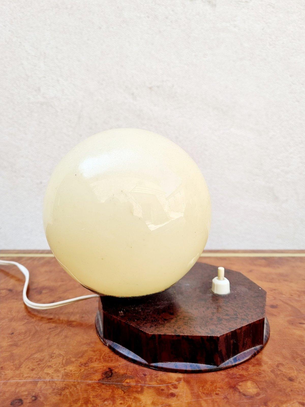 Lampe de bureau Art déco en bakélite et verre, Autriche, années 40 en vente 1