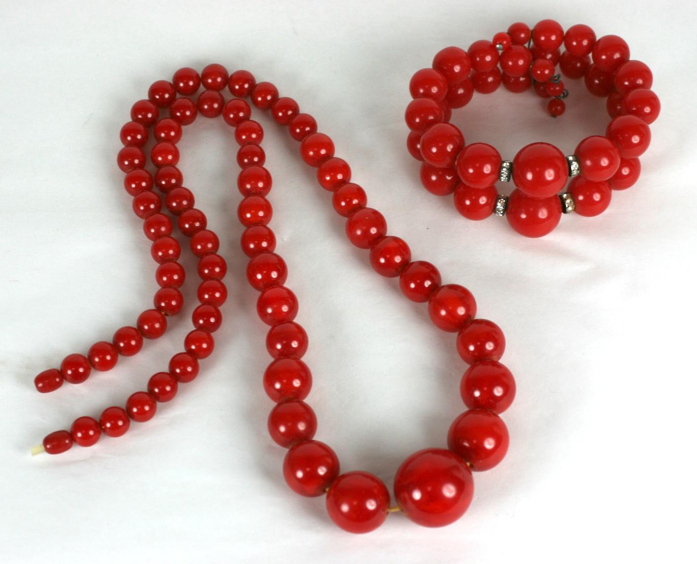 Ensemble de perles et de bracelets en bakélite Art Déco Unisexe en vente