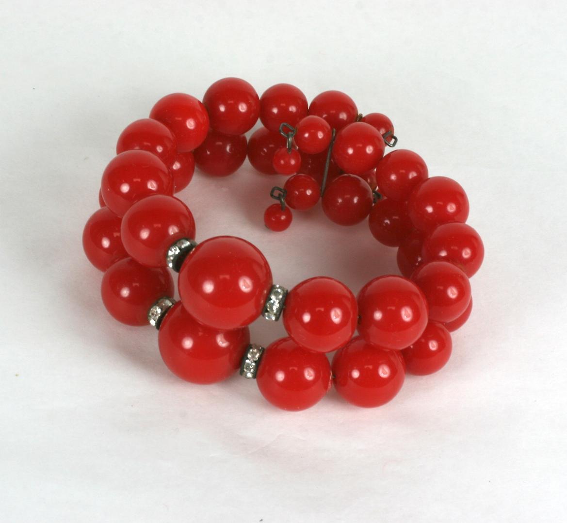 Art Deco Bakelite Bead and Bracelet Set In Excellent Condition For Sale In New York, NY