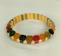 Art-Déco-Krawattenarmreif aus Bakelit mit Schleife, Belle Kogan