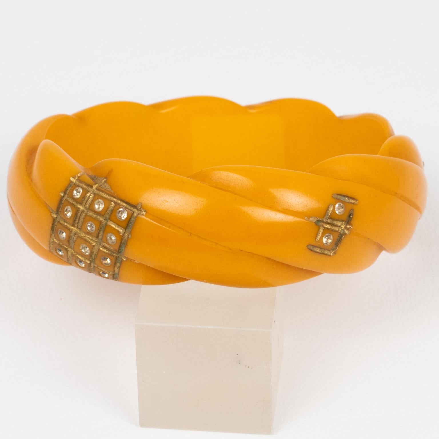 Art Deco Bakelite Carved Bracelet Bangle Butterscotch with Rhinestones In Good Condition For Sale In Atlanta, GA