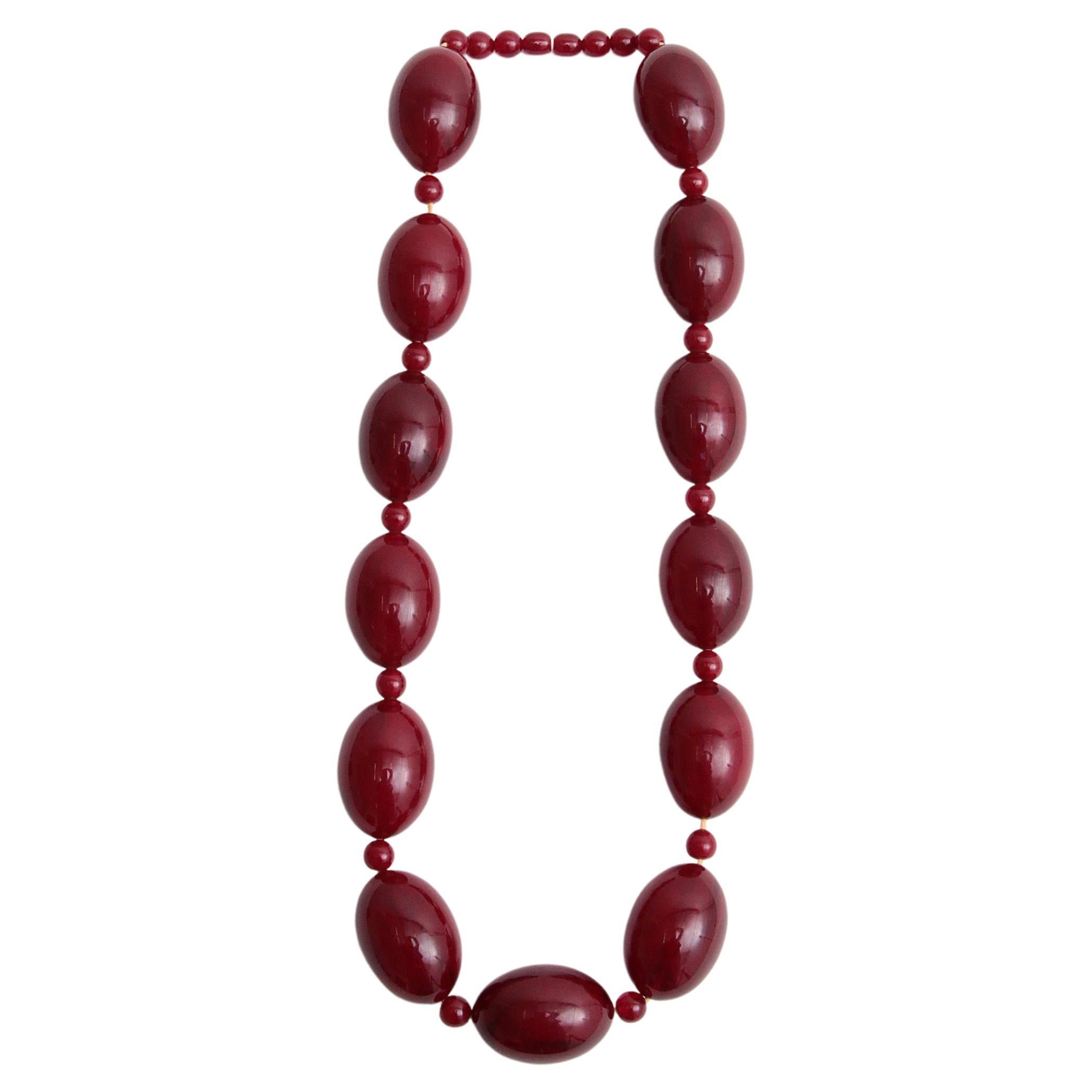 Art-déco-Halskette aus Bakelit- Kirschbaumholz mit Perlen, 1930