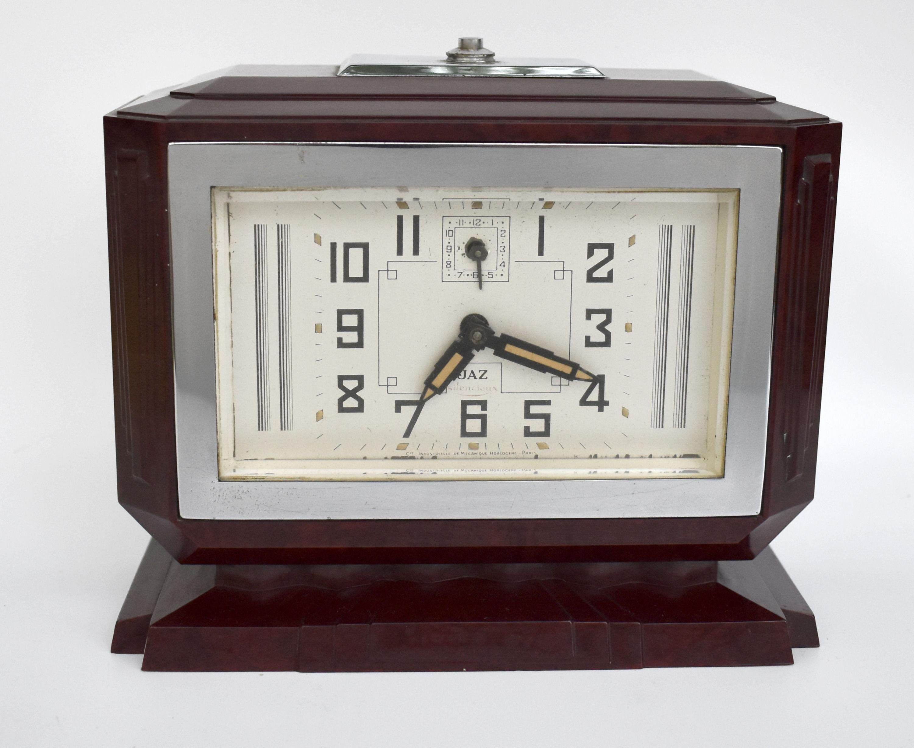 Art Deco Bakelite Clock by JAZ, French, C1930 For Sale 3