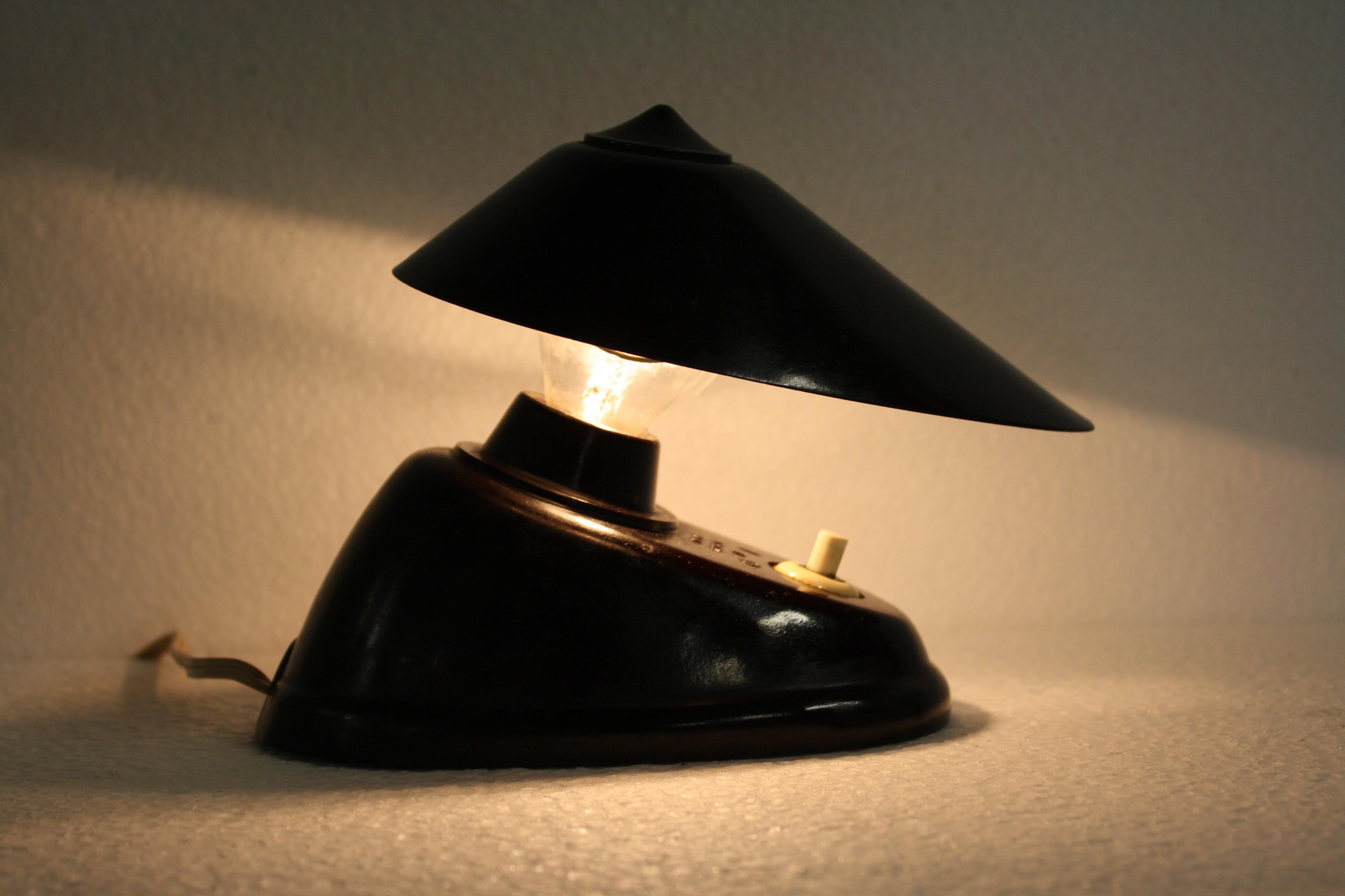 Art Deco Bakelite Desk Lamp or Wall Light, 1940s 2