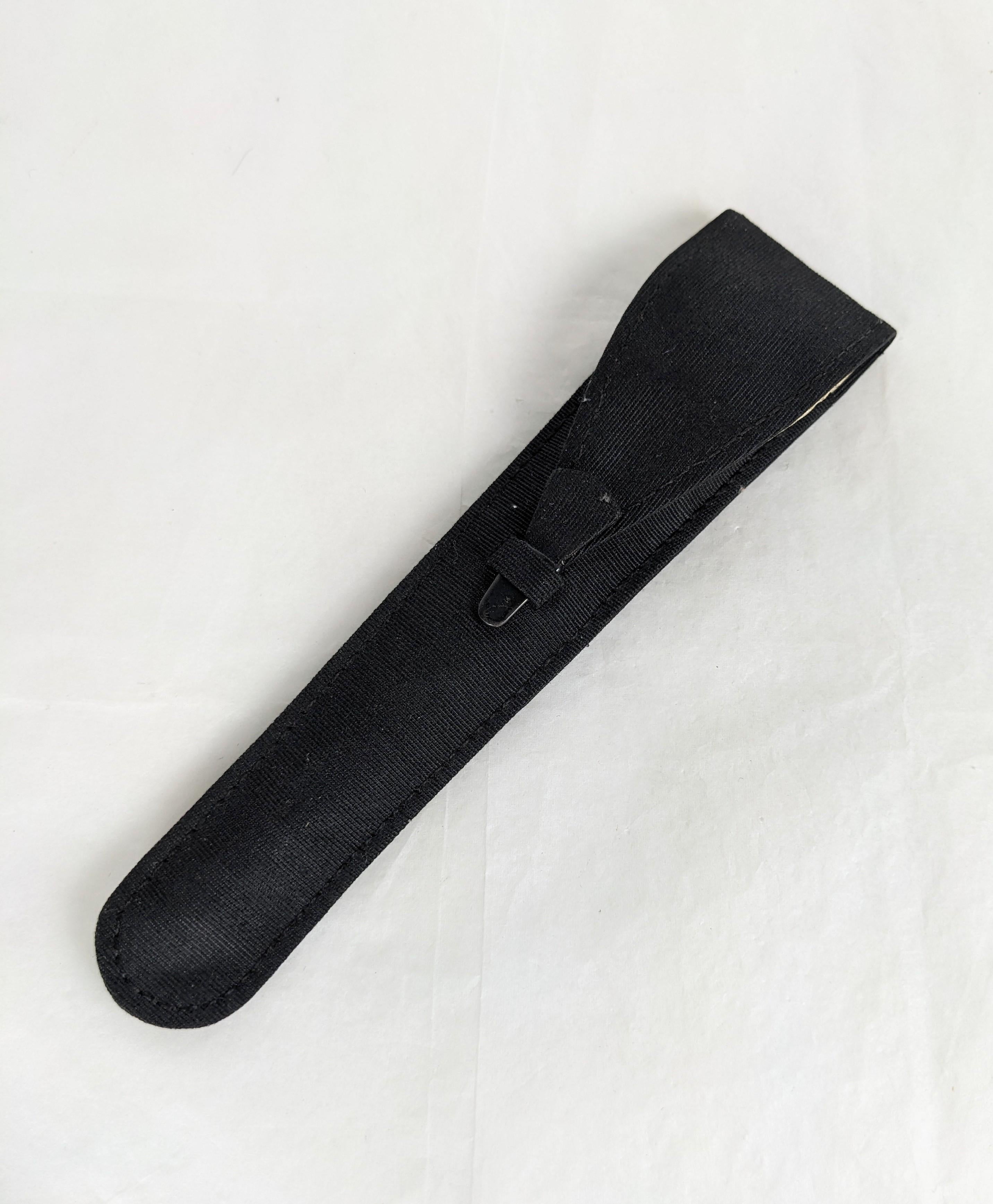 Porte-cigarettes Art Déco en bakélite laminée avec étui en vente 1