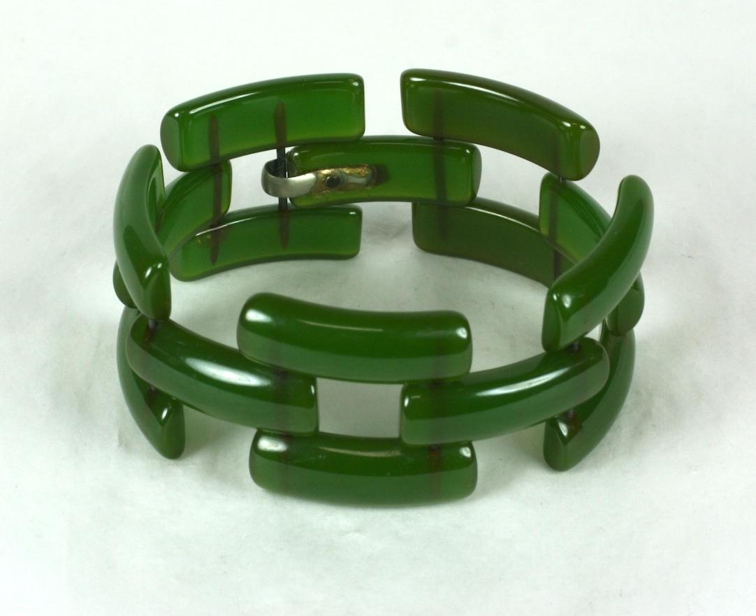 Art Deco Bakelite Link Bracelet In Excellent Condition In New York, NY