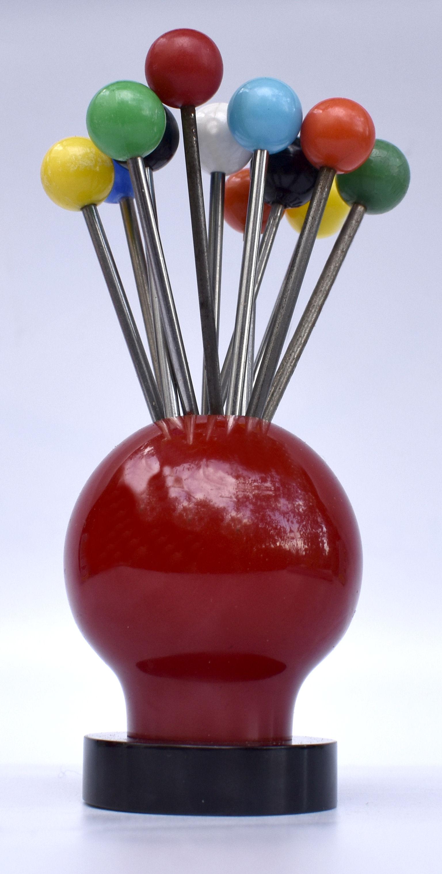 Art Deco Bakelite Novelty Cocktail Stick Set, French, c1930 In Good Condition For Sale In Devon, England