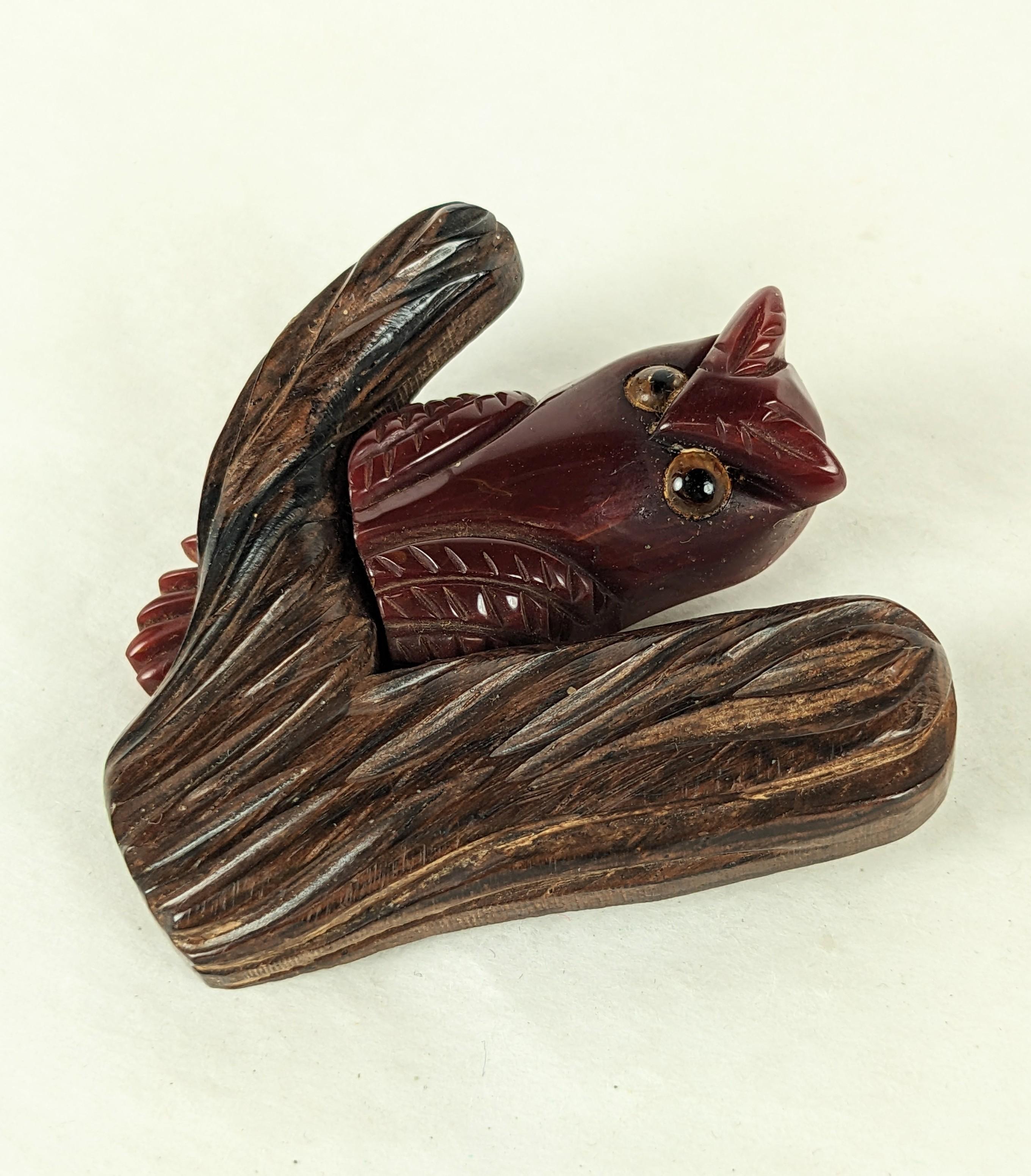 Art Deco Bakelite Owl on Branch In Good Condition For Sale In New York, NY