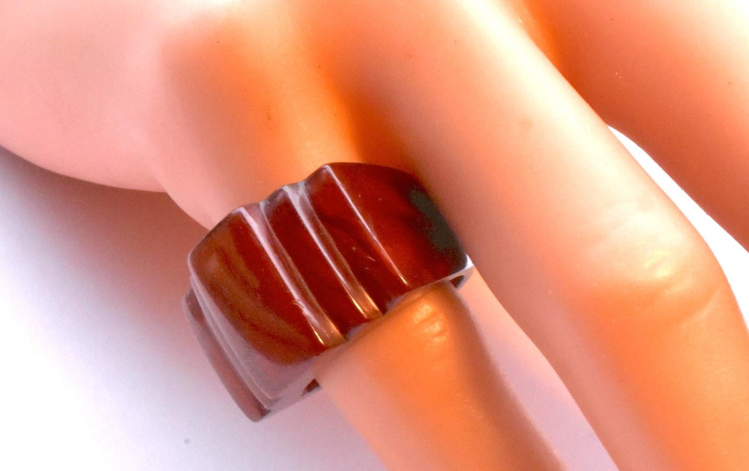 Art Deco Bakelite Ring, circa 1930 8