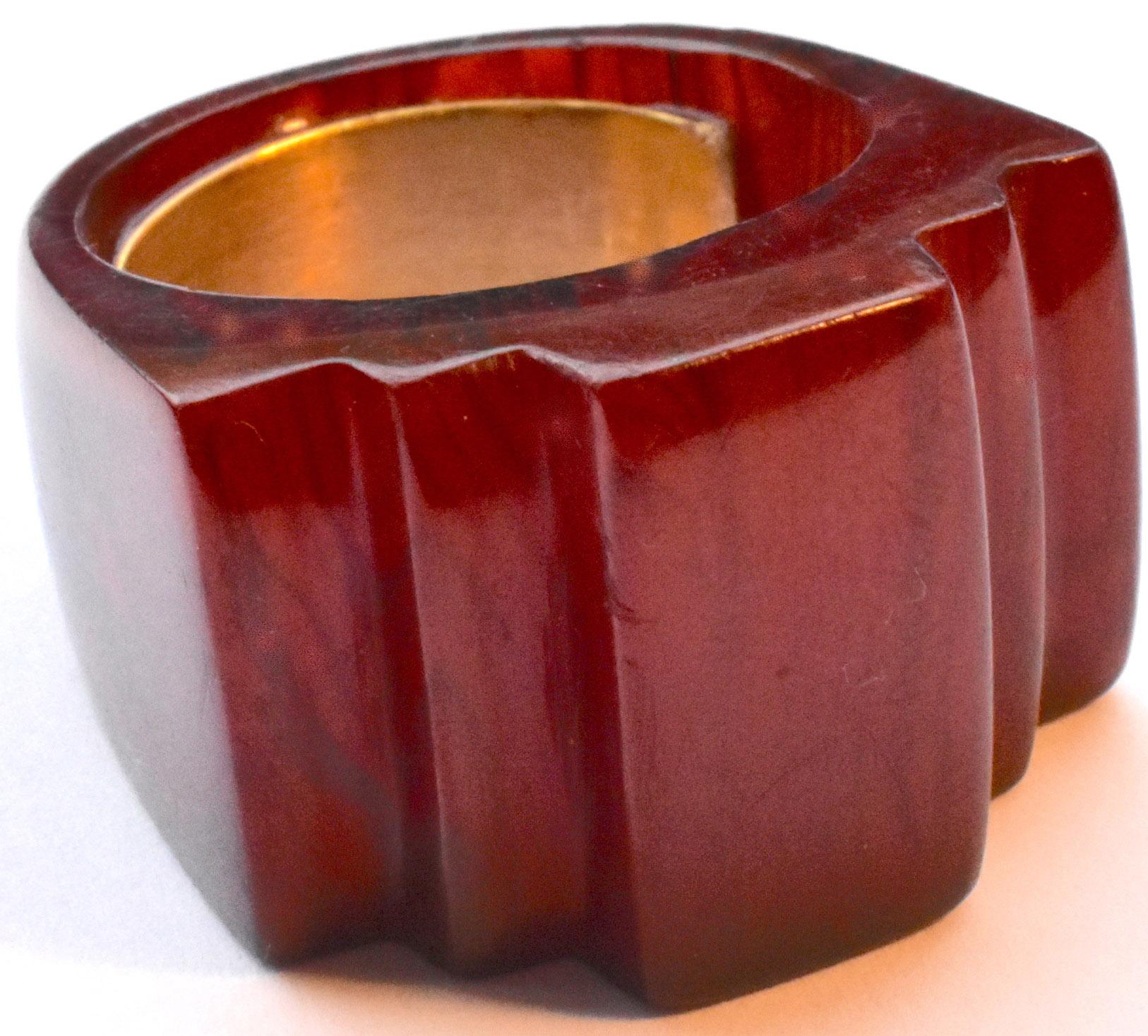 Wonderful art deco chunky and bold Bakelite ring size 5.5. Invented by Leo Baekeland, Bakelite is a type of man made plastic, known as a thermoset plastic, which can not be re-formed after it is heat set. The term 