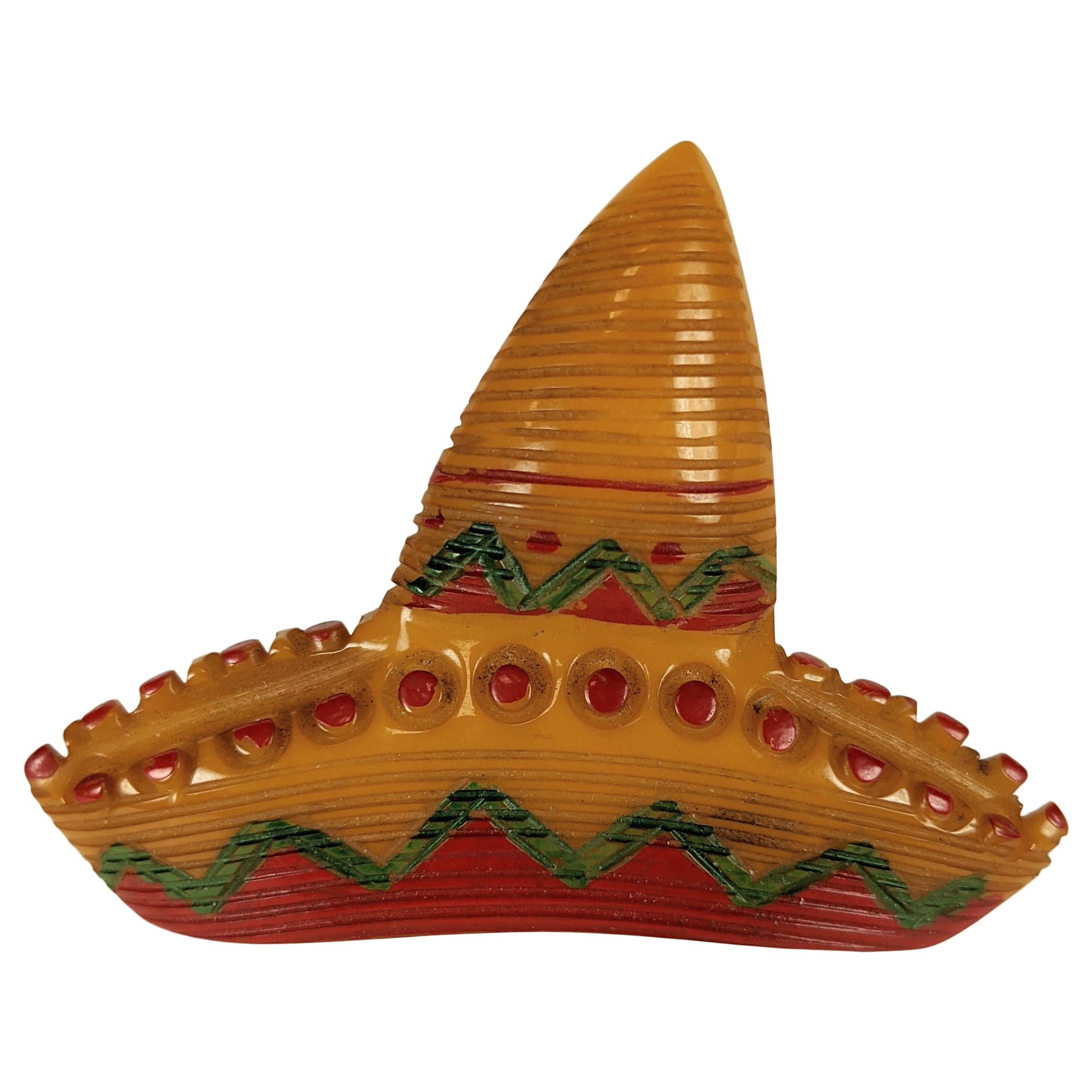 Sombrero-Brosche aus Bakelit im Art déco-Stil im Angebot