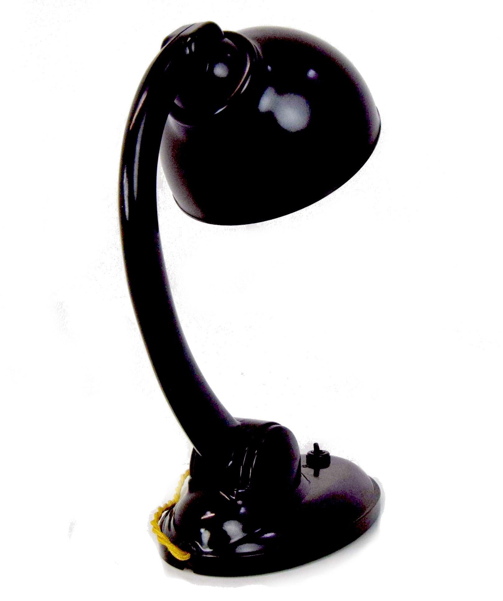 Art Deco Bakelite Streamline Desk Lamp by E. Cole, c1930 In Good Condition For Sale In Devon, England