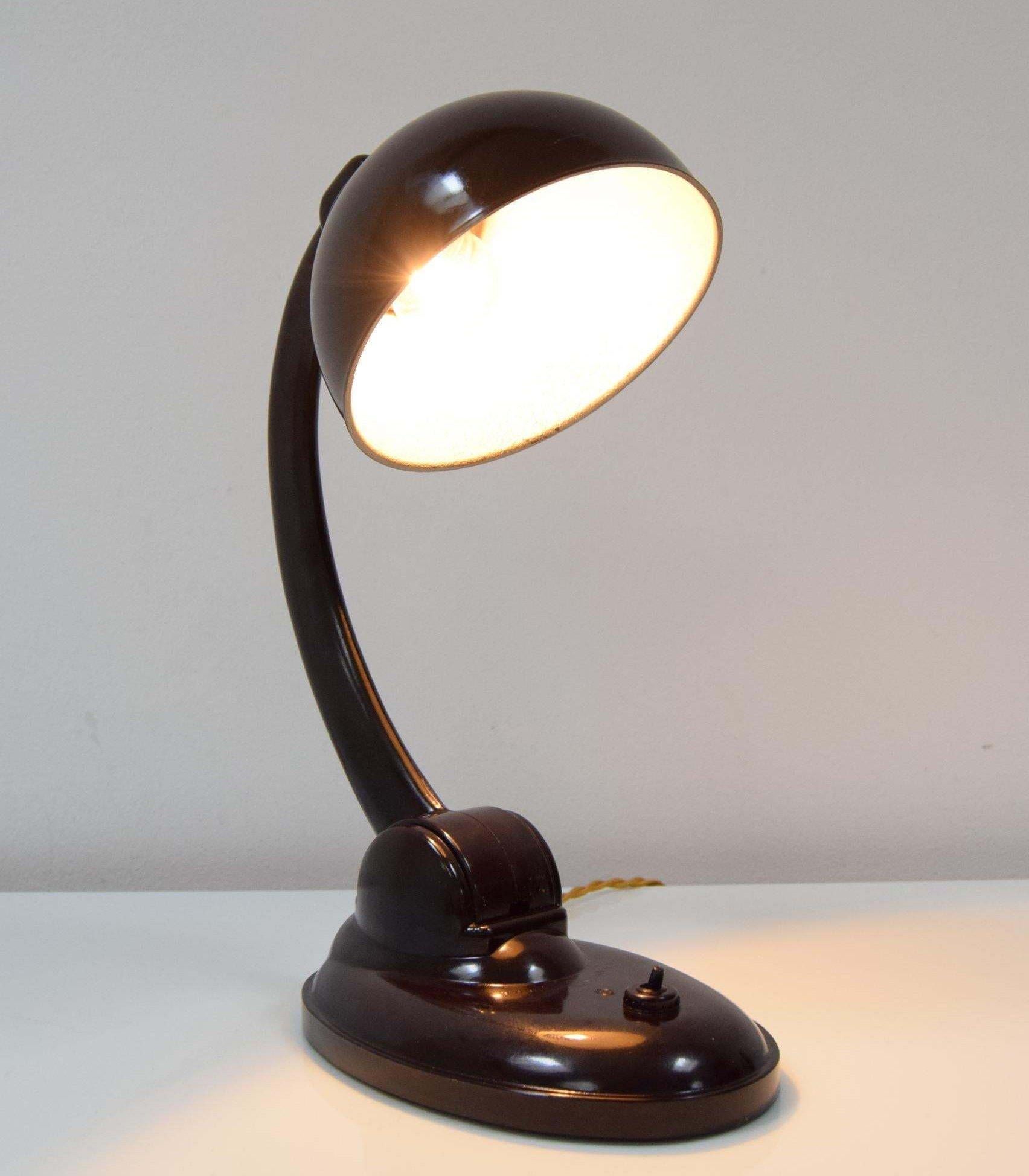 Art Deco Bakelite Streamline Desk Lamp by E. Cole, c1930 For Sale 1
