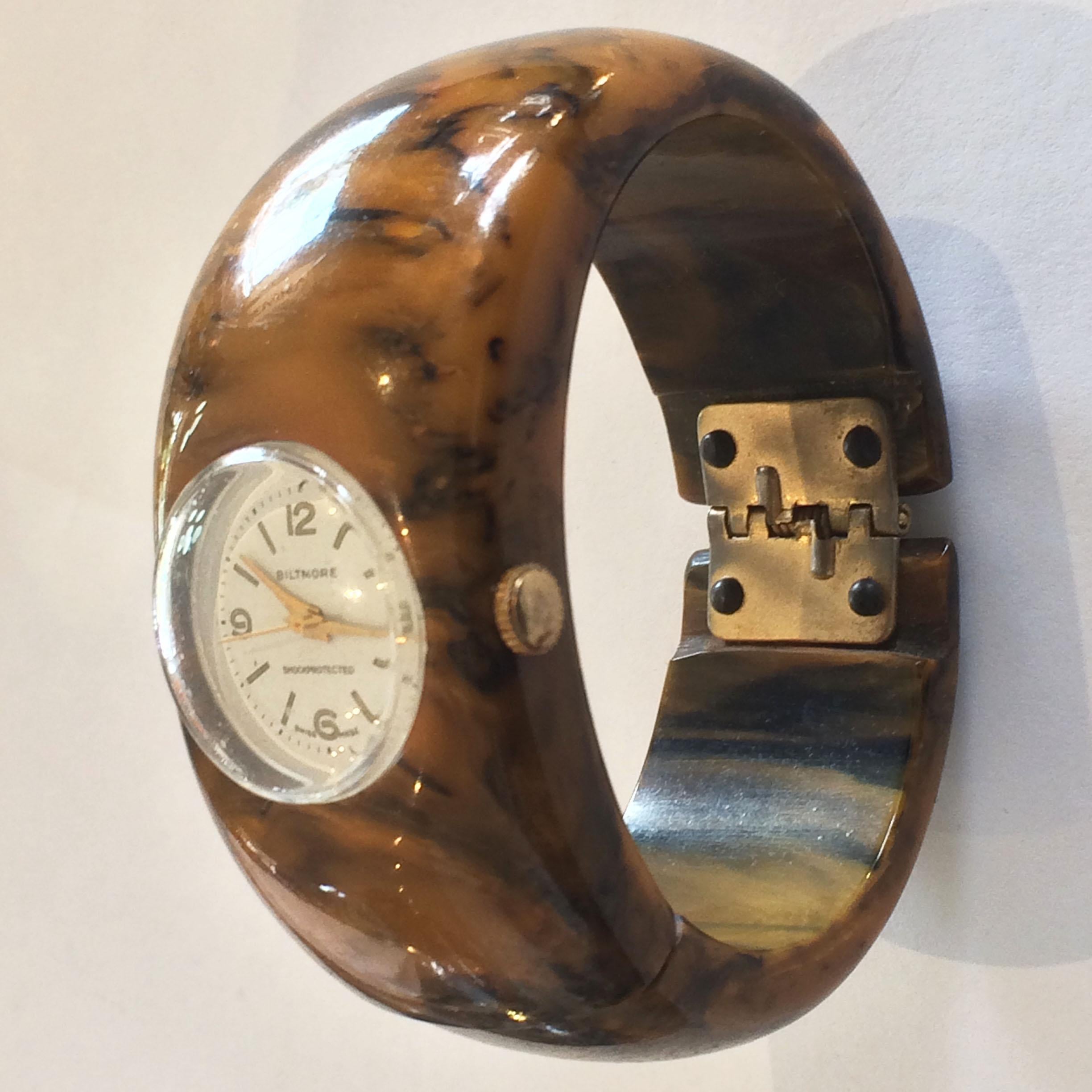 Art Deco Bakelite Watch by Biltmore in Mississippi Mud hinged clamper 1
