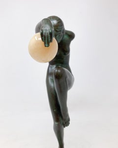 « Ball Dancer » Art Déco signé Denis, éponyme de Marcel Bouraine