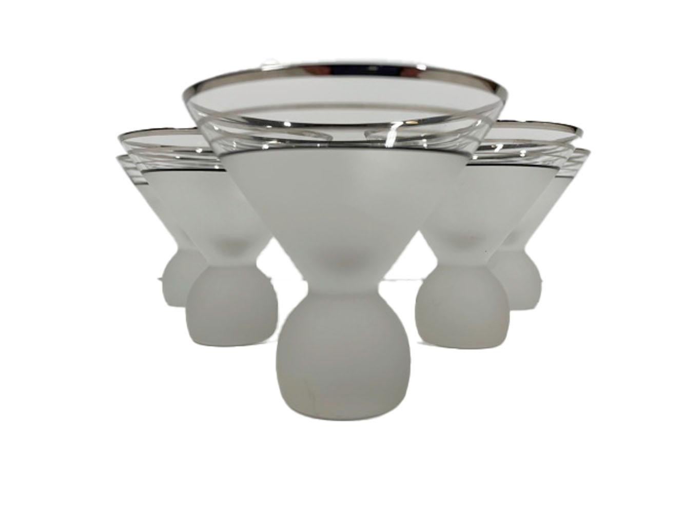 Art Deco Ball Form Cocktail Shaker with Six Ball-Footed Martini Glasses For Sale 1
