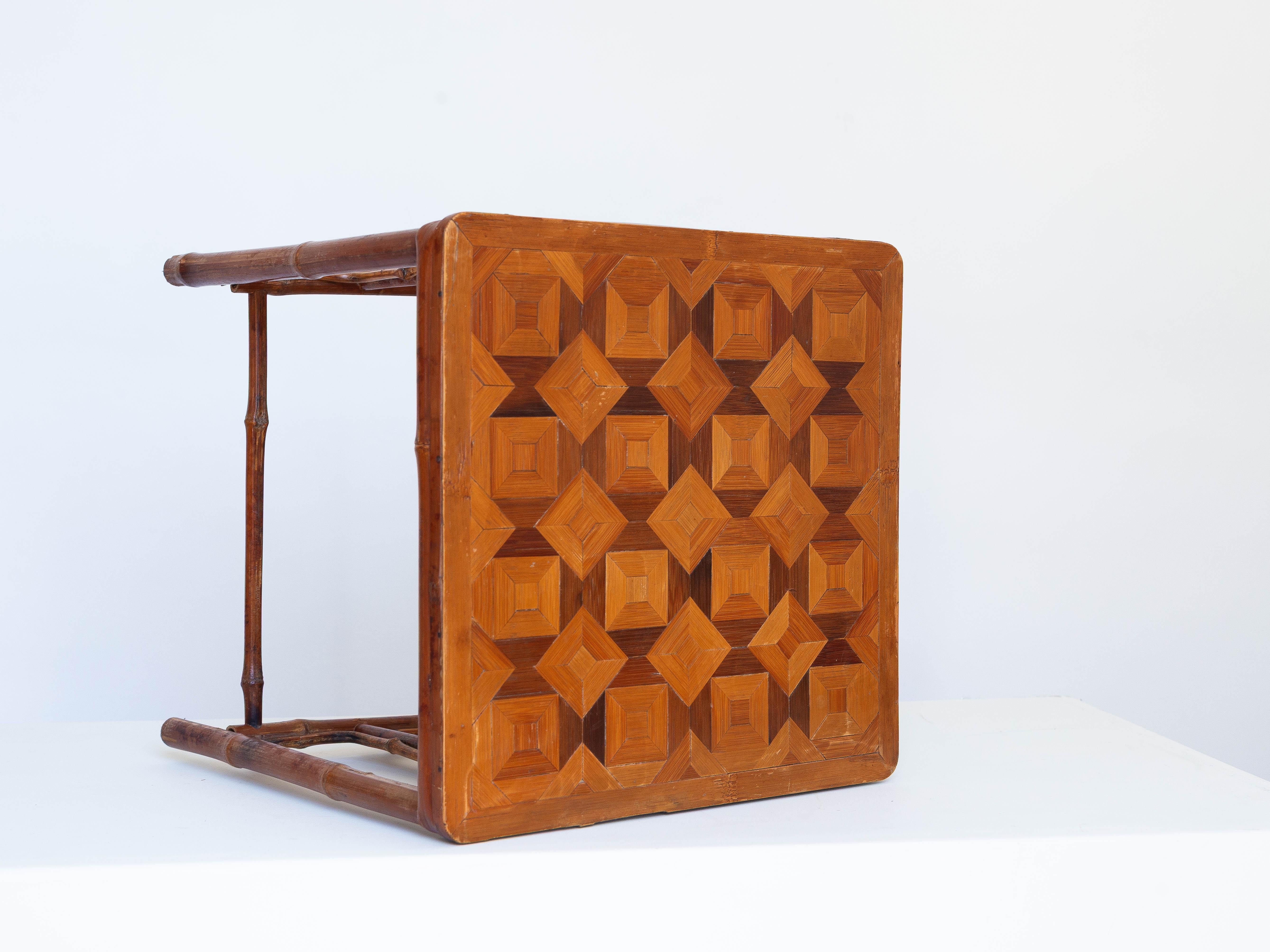 Table d'appoint en bambou Art Déco - Plateau incrusté de marqueterie - Circa 1930 en vente 2