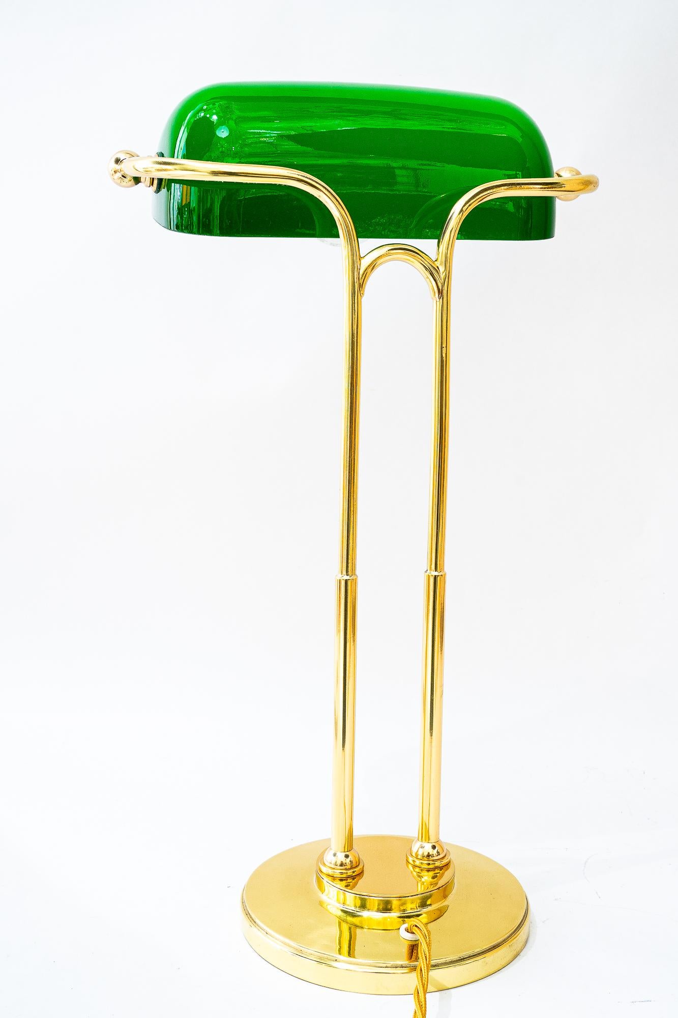Art Deco Banker Lampe Wien um 1920er Jahre (Lackiert) im Angebot