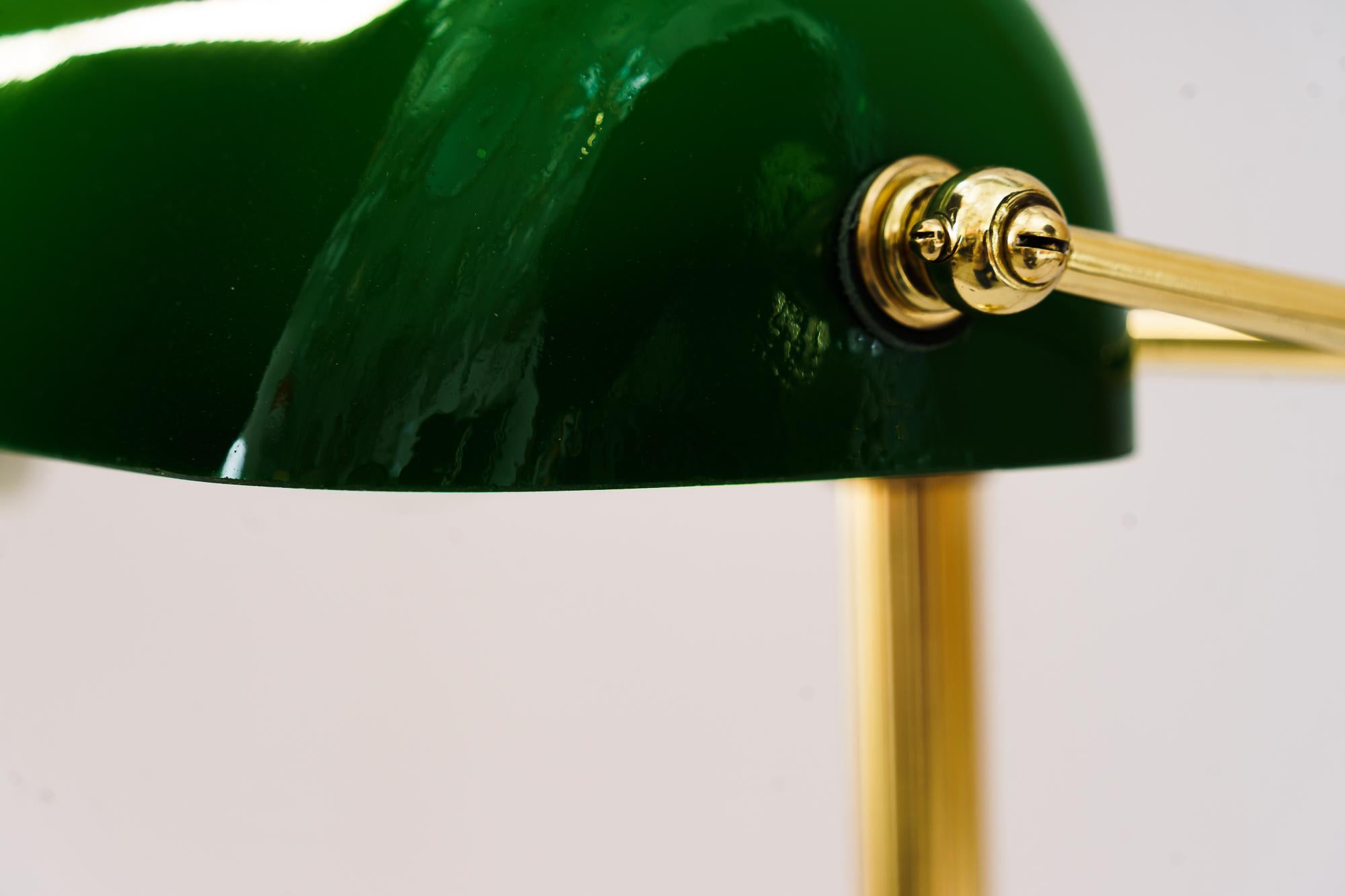 Art Deco Banker Lamp with Green Glass Shade, Vienna, Around 1920s In Good Condition In Wien, AT