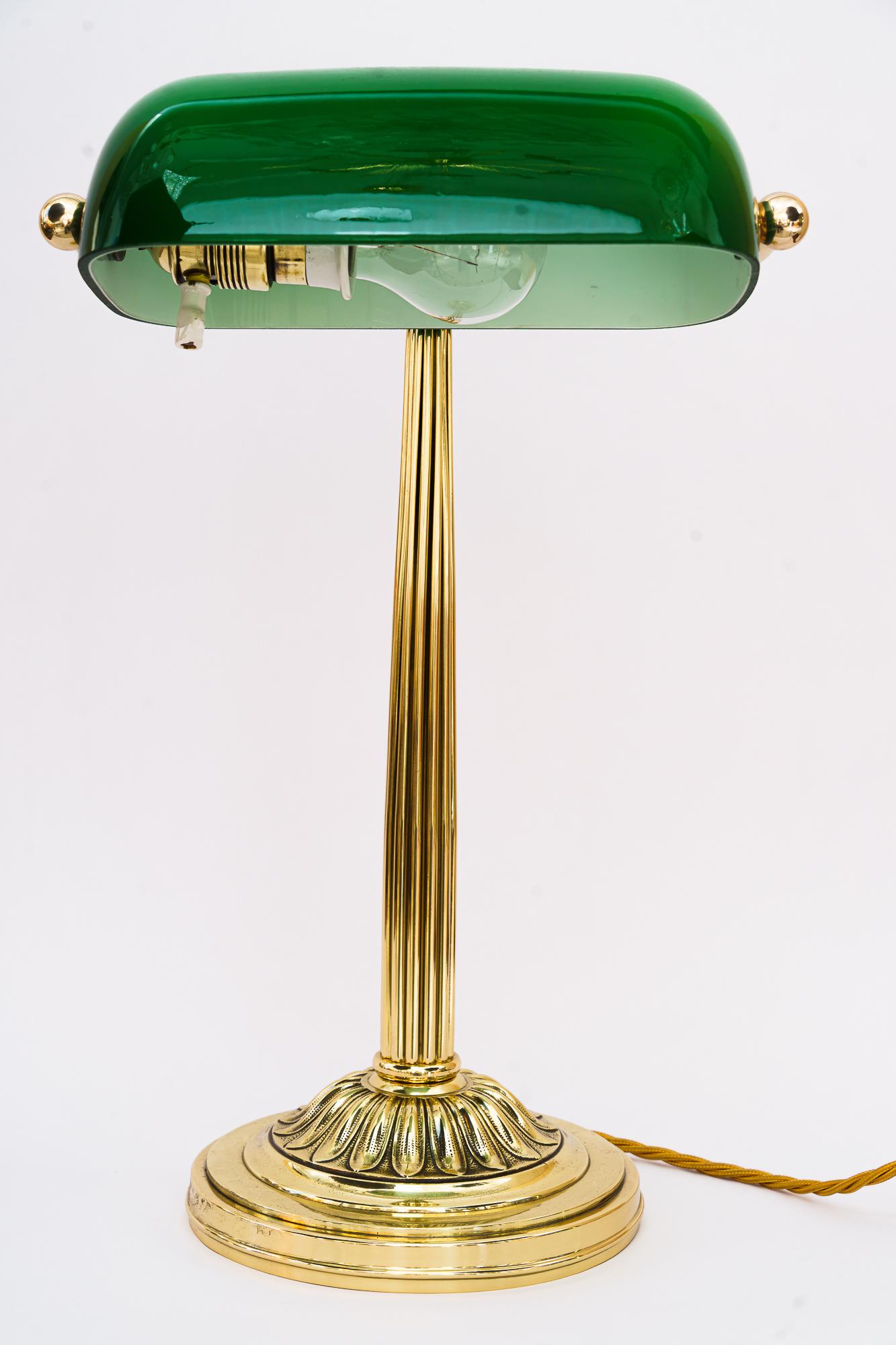 Lacquered Art Deco Banker Table Lamp with Green Glass Shade Vienna Around, 1920s