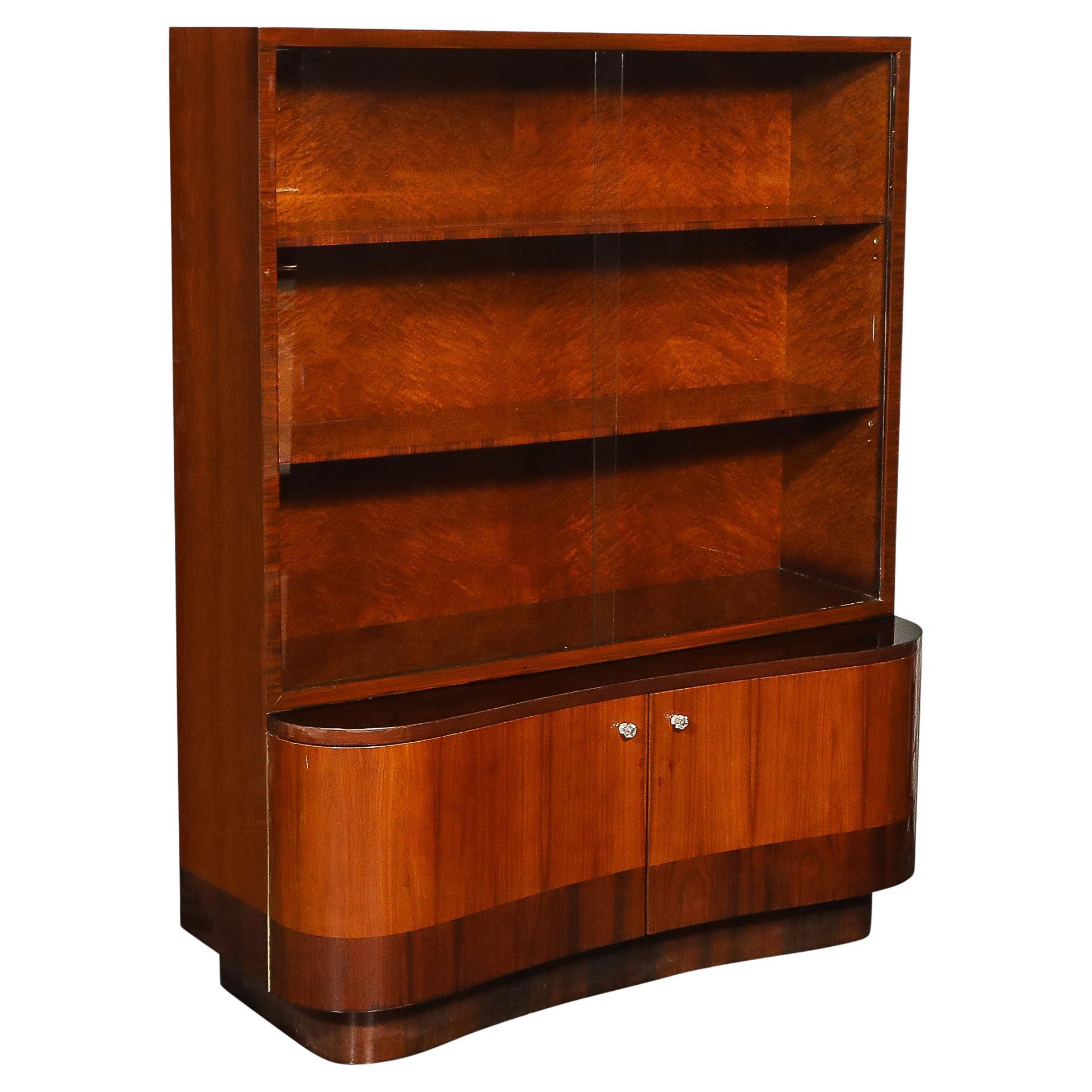 Art Deco Barschrank aus Nussbaum und Ulme mit schwarzen Lackakzenten im Angebot