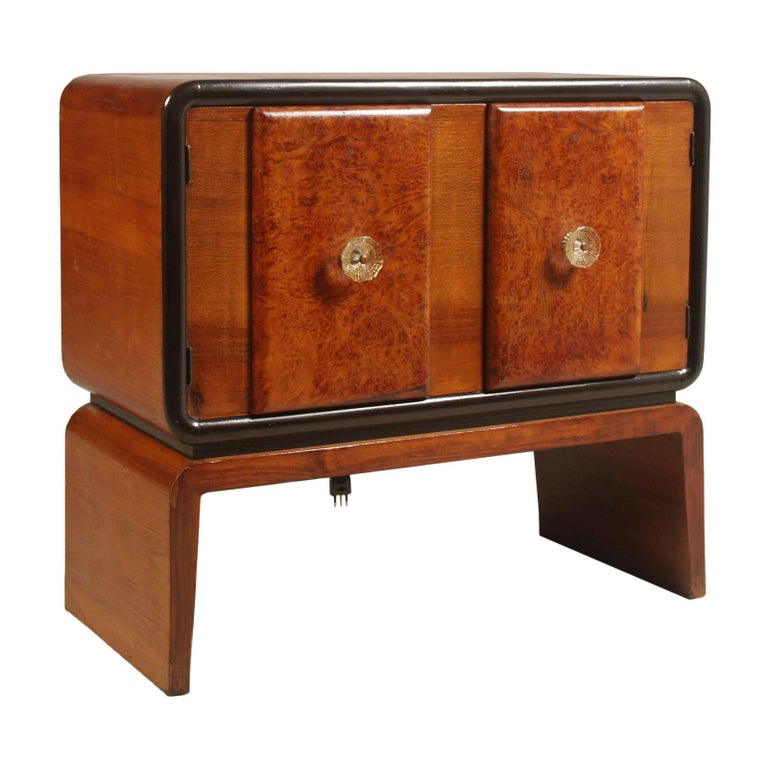 Art Deco Bar Cabinet In Burl Walnut Guglielmo Urlich Attributed Circa 1930 For Sale At 1stdibs