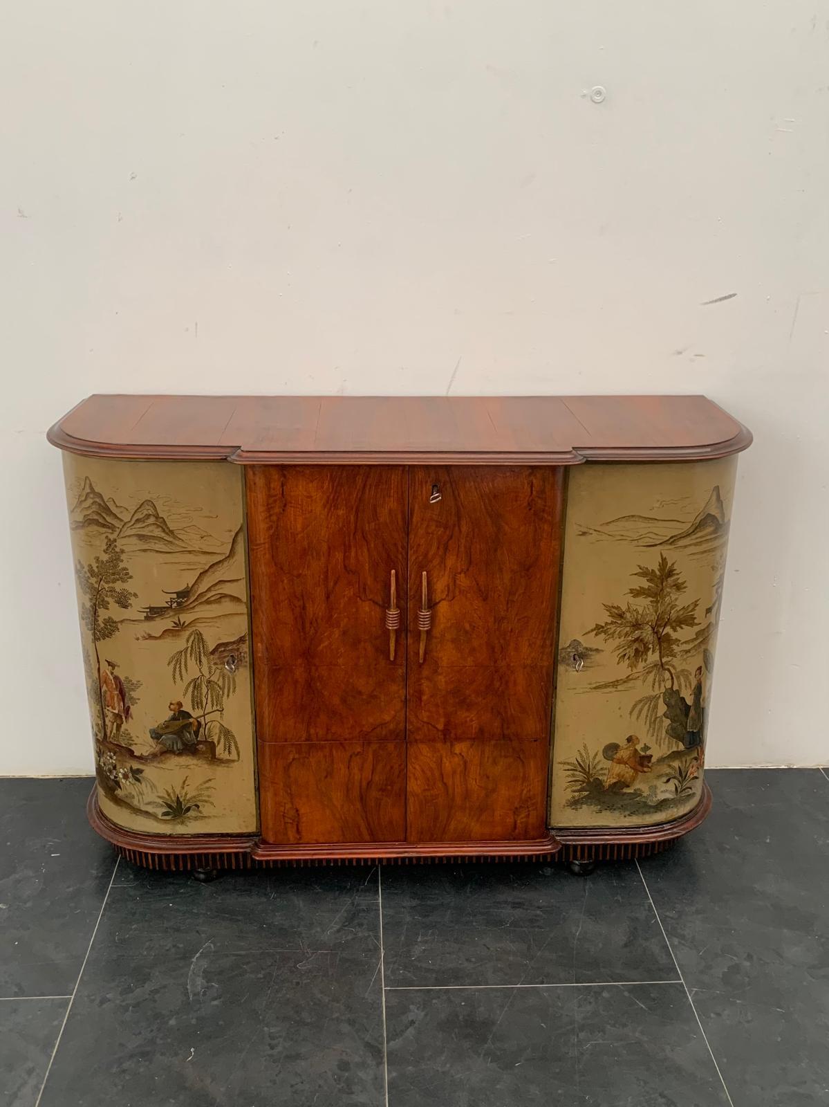 Mobile bar Art Déco in piuma di noce e lacca Chinoiserie, anni '30 In condizioni buone in vendita a Montelabbate, PU