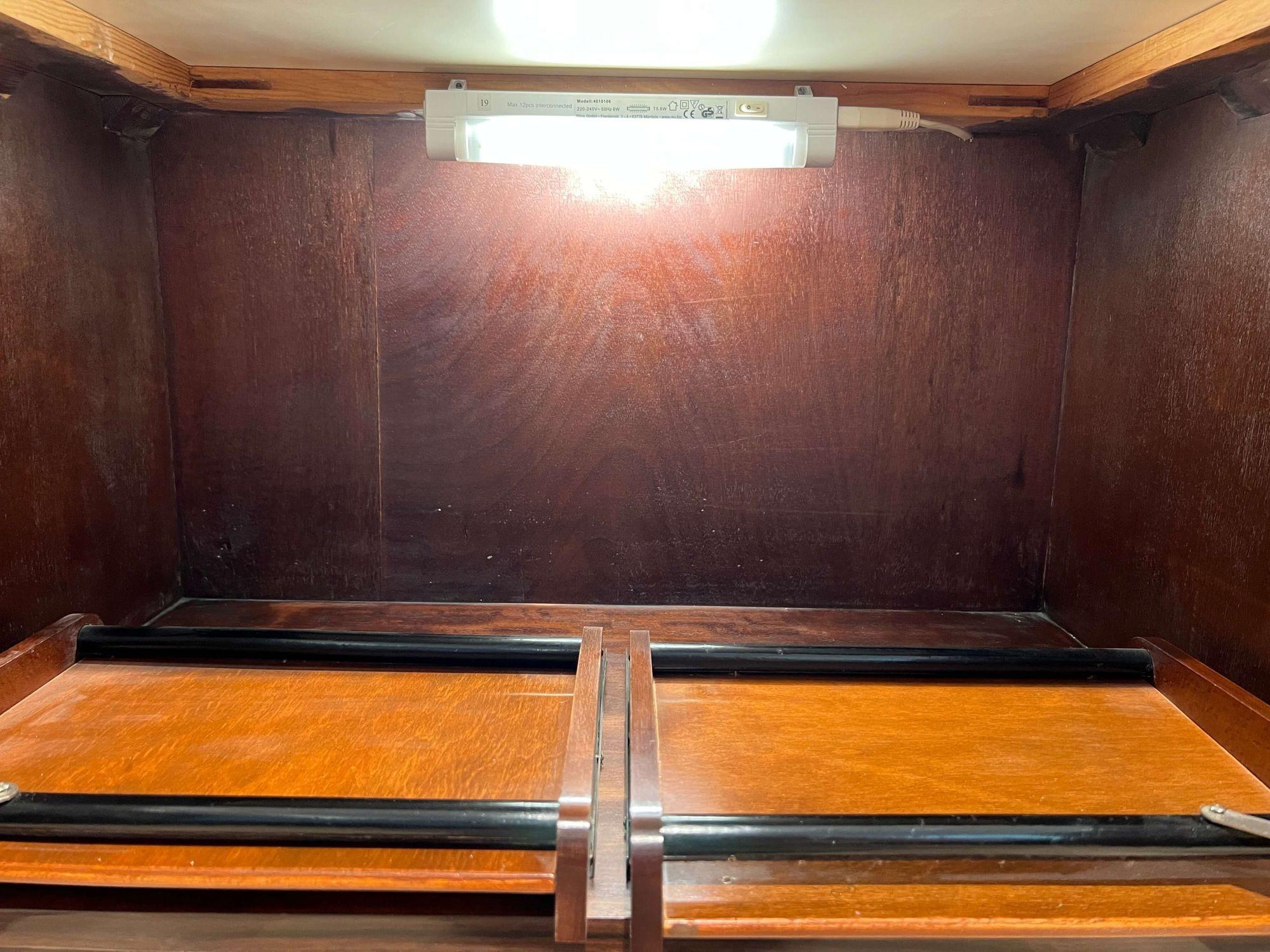 Meuble de bar Art déco, placage de Macassar, France, vers 1930 en vente 12
