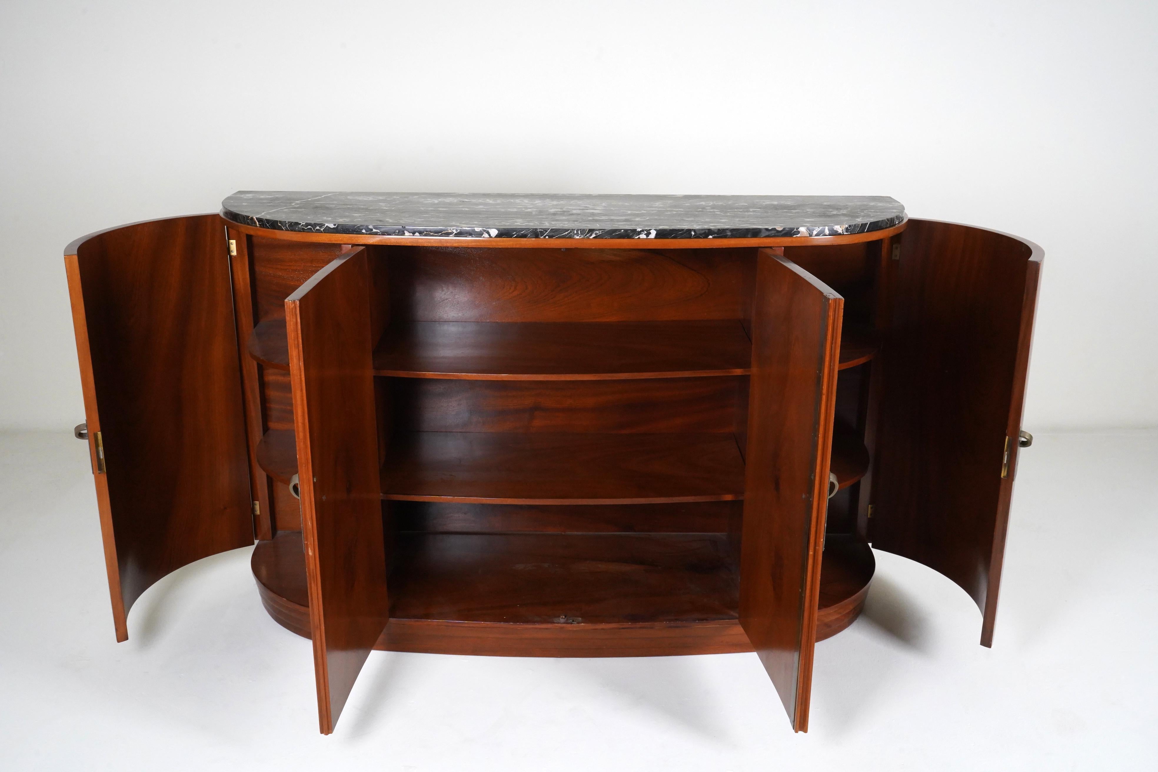 Art Deco Bar Cabinet with Walnut Veneer In Good Condition In Chicago, IL