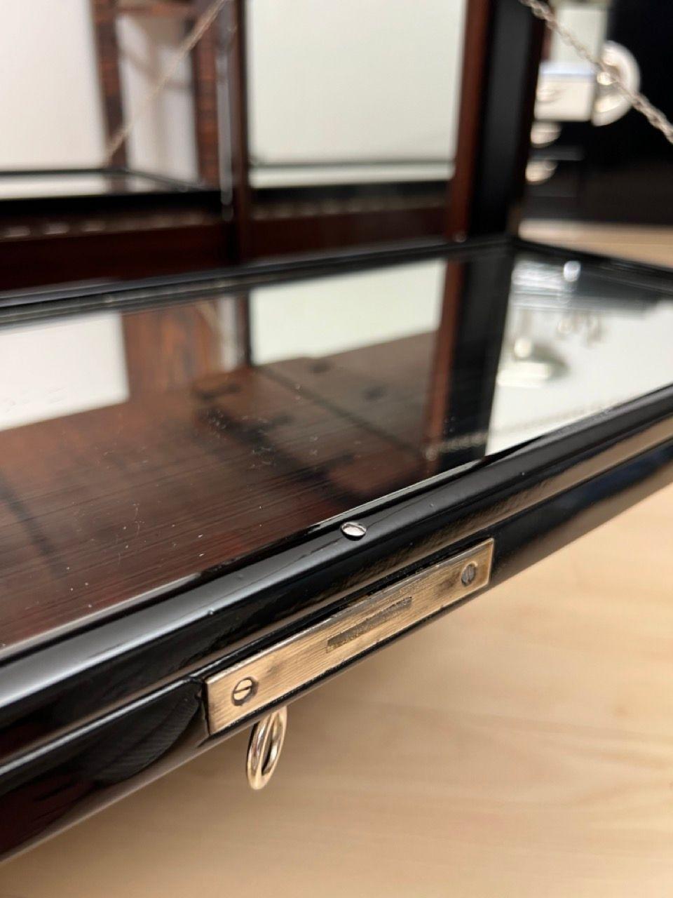 Art Deco Bar Cart, Black Lacquer, Mahogany, Mirrors, Chrome, France circa 1930 For Sale 9